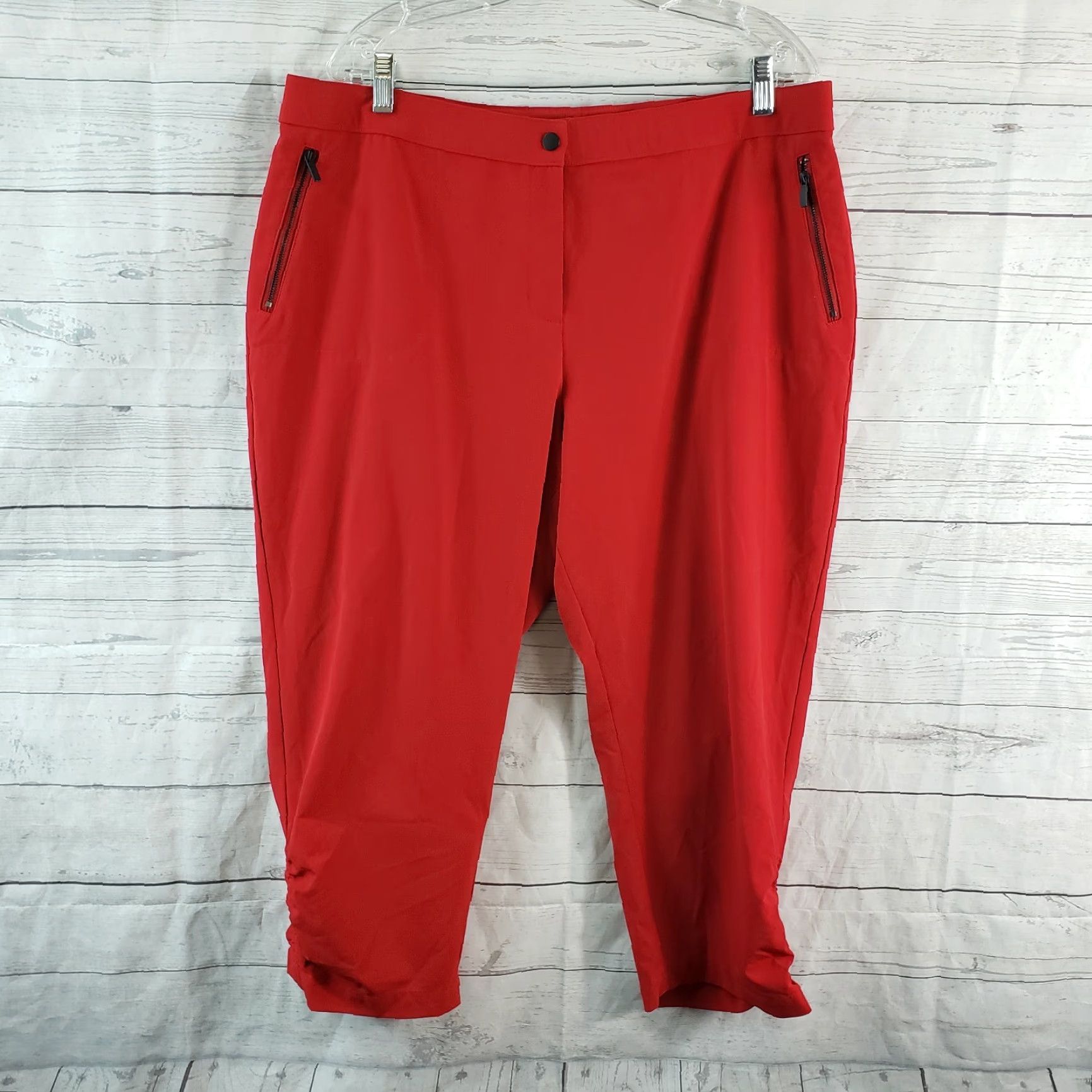 Vintage Chico's Zenergy Womens Cropped Pants Sz 16P Red Zip Pockets High Rise Ladies Shoes? Size 38" / US 16 / IT 52 - 2 Thumbnail