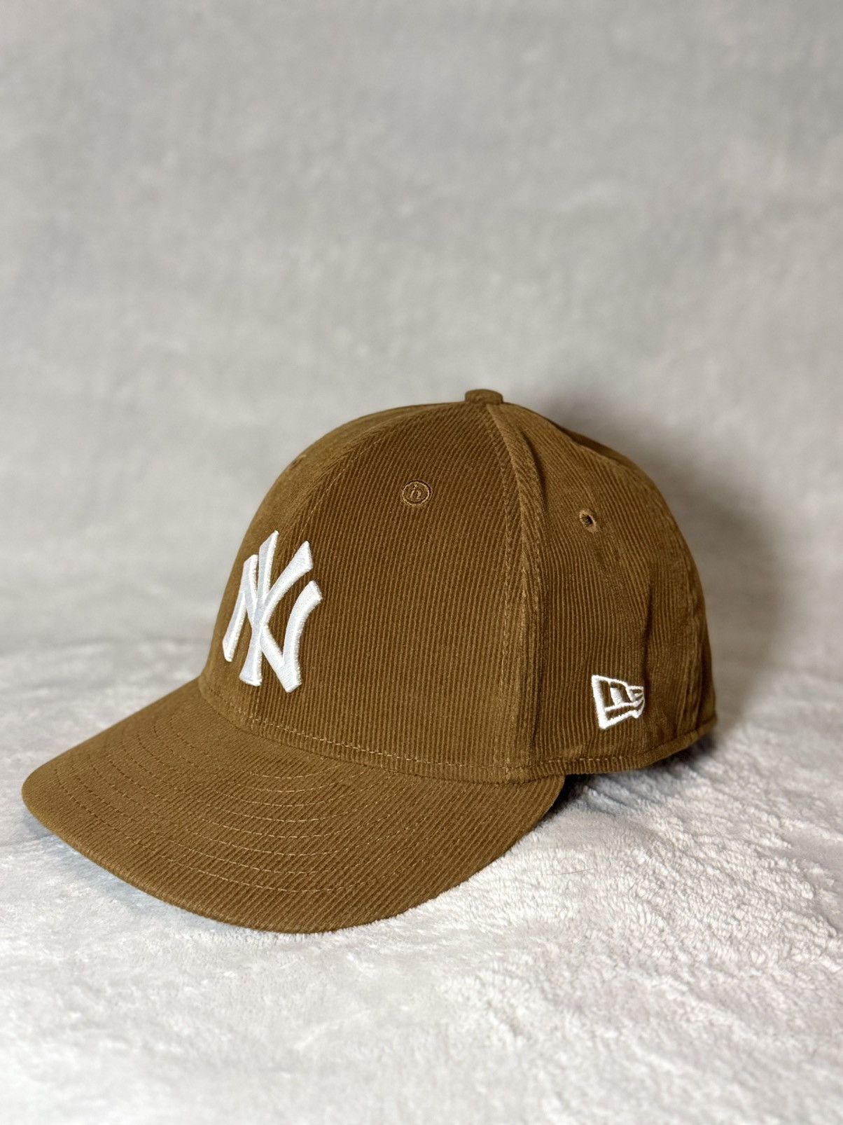 HIDDEN Hidden NY Yankees New Era Hat Size 7/8 Size 38 - 2 Thumbnail