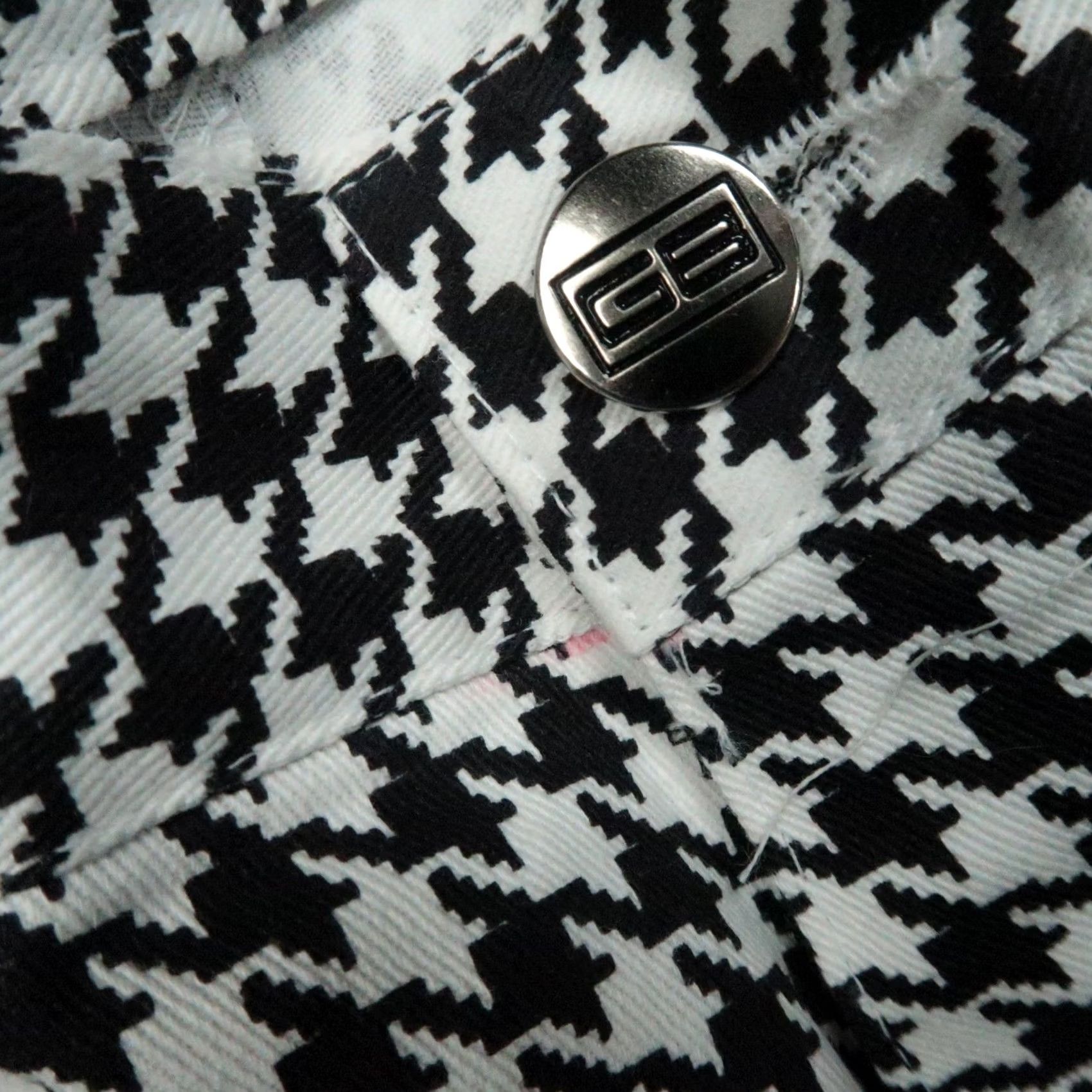 Vintage Game Bibs Shorts Mens 32 Black Houndstooth Cargo Fan Wear Tailgate Cargo Han﻿ds Mens Size US 32 / EU 48 - 4 Thumbnail