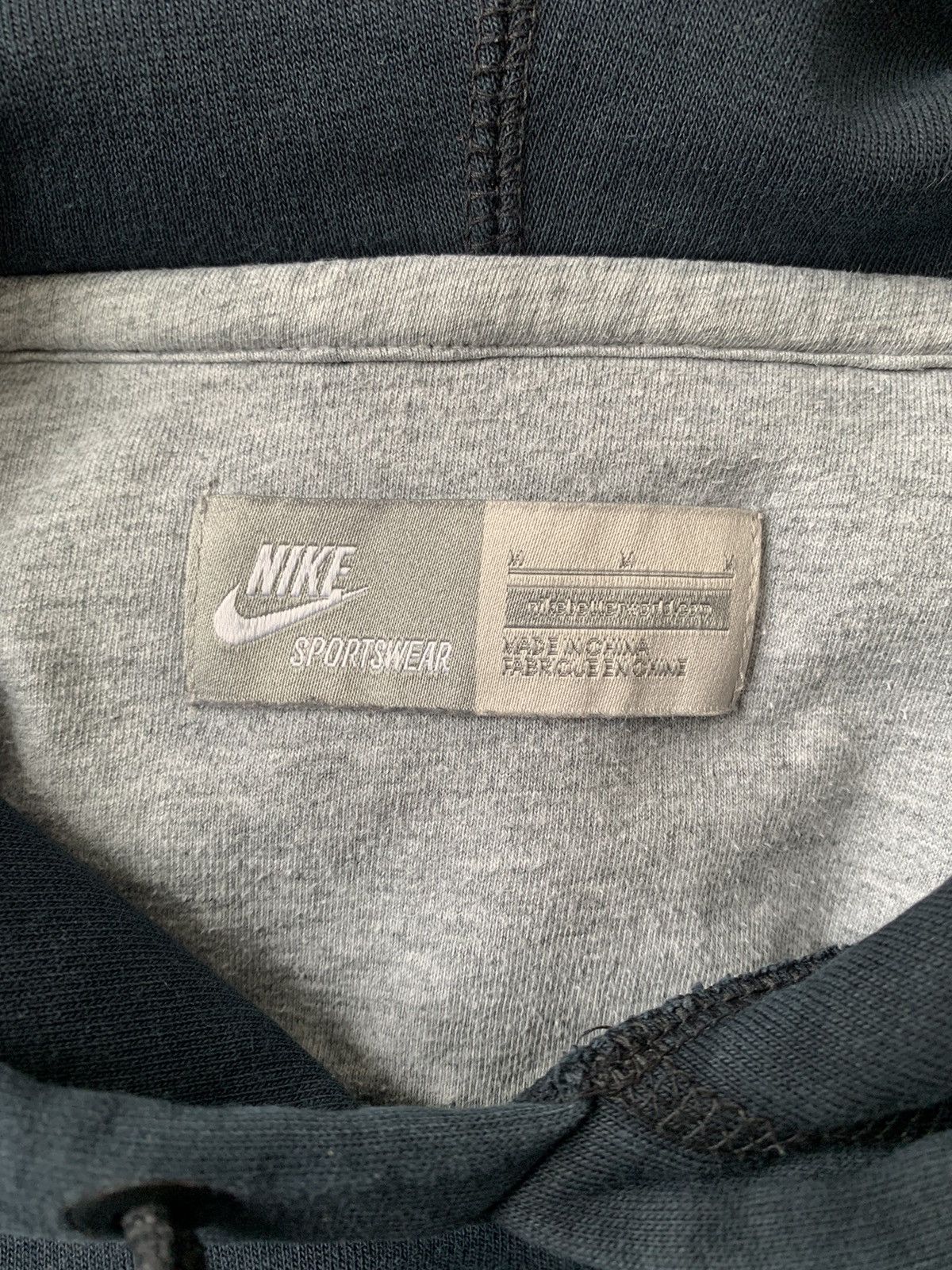 Nike Vintage Nike center logo big swoosh hoodie pullover Size US M / EU 48-50 / 2 - 6 Thumbnail