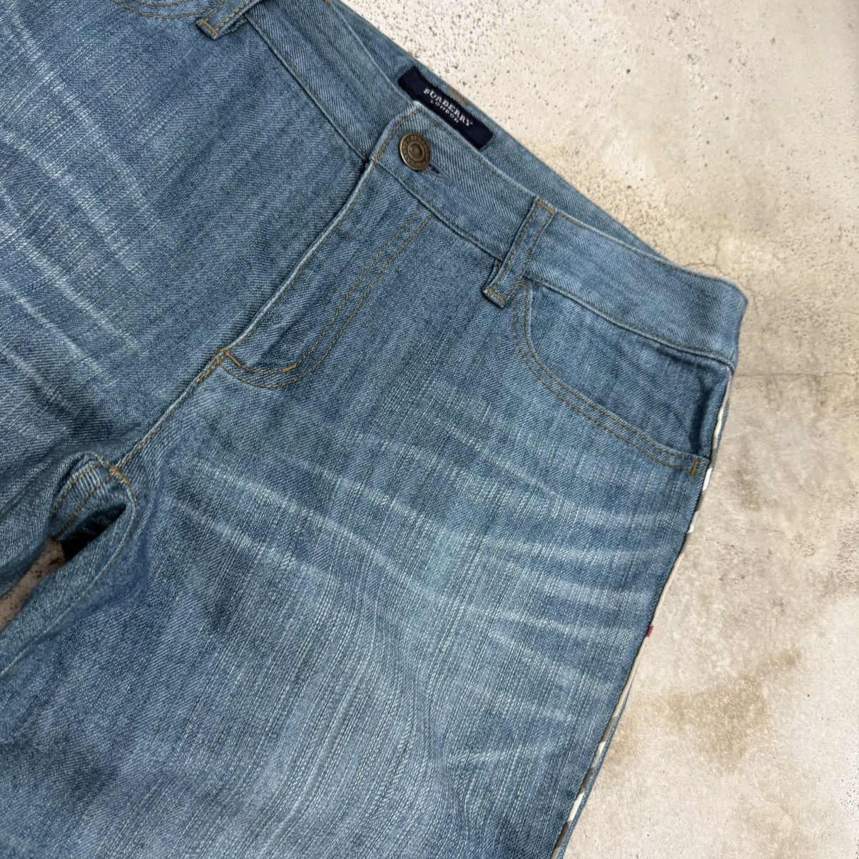 Burberry Flare Burberry Nova Check Line Whisker Denim Pants Size 27" / US 4 / IT 40 - 7 Thumbnail