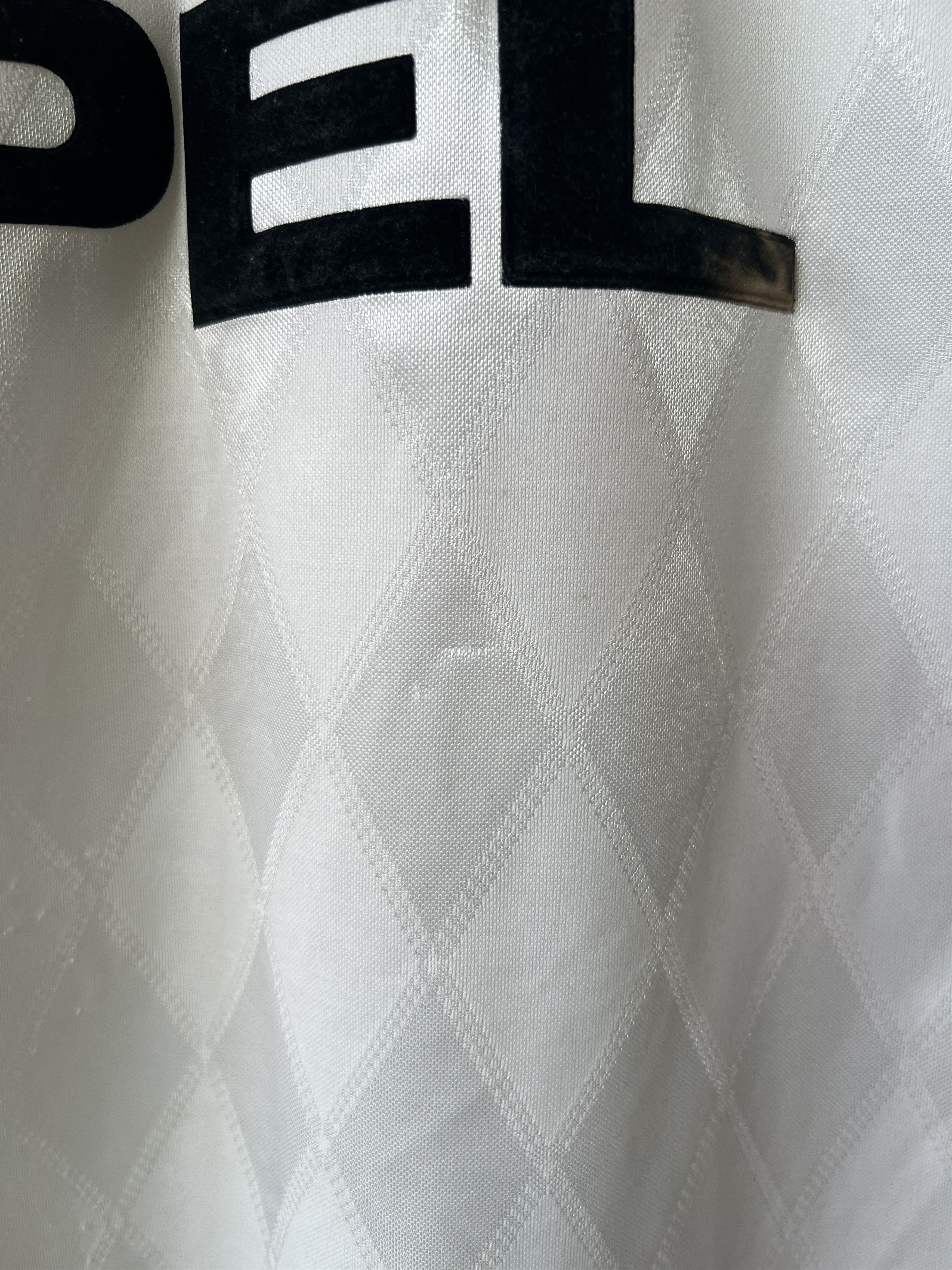 Adidas (L) Bayern Munich 1996-98 Away Kit Size US L / EU 52-54 / 3 - 7 Thumbnail