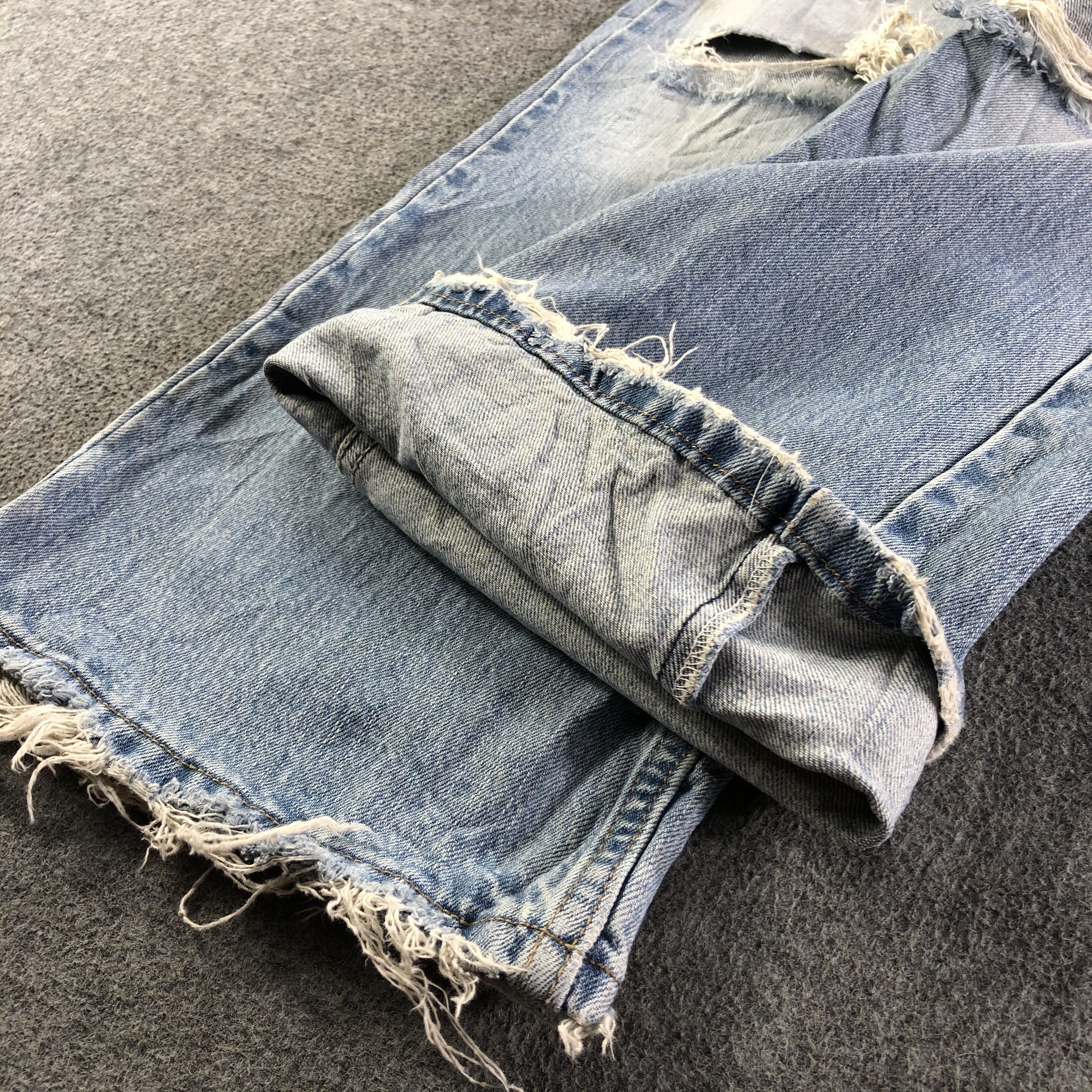 Levi's Vintage Light Wash Levis 527 Jeans-J4150 Size US 35 - 7 Thumbnail