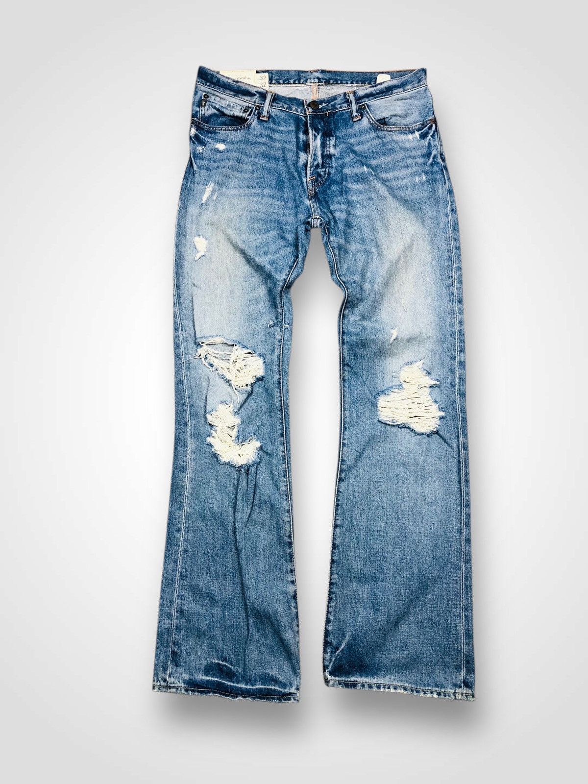 Abercrombie & Fitch Distressed Jeans (33)