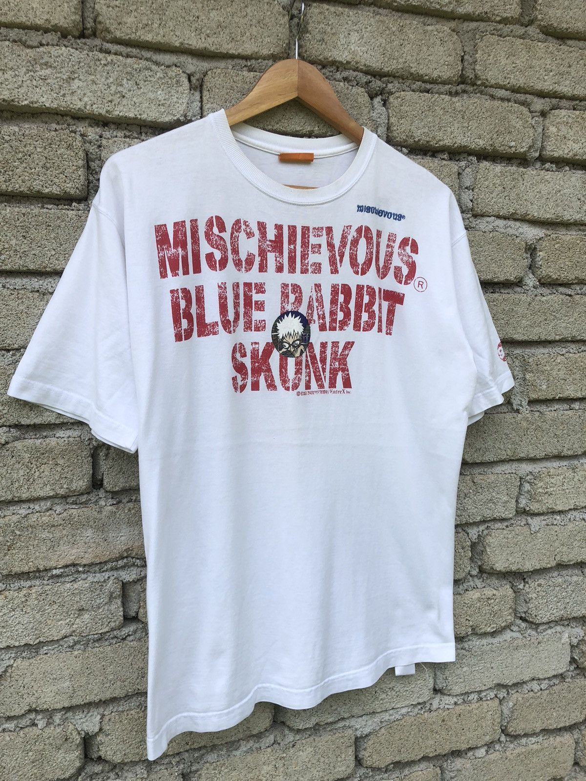 Vintage Vintage Y2K Mischievous Blue Rabbit Skunk Tshirt Size US L / EU 52-54 / 3 - 3 Thumbnail