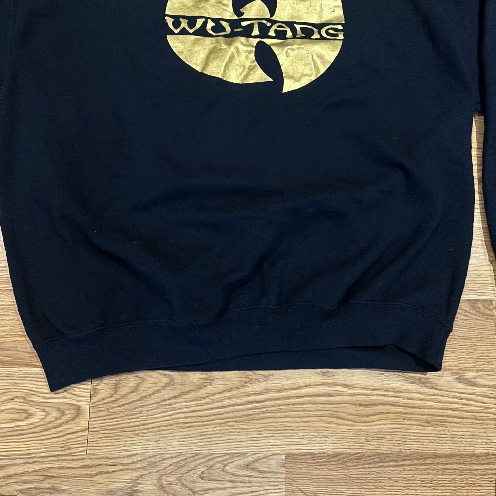 Gildan VINTAGE Wu-Tang Clan Black Gold Foil Graphic Logo Pullover Sweatshirt XL Size US XL / EU 56 / 4 - 3 Thumbnail