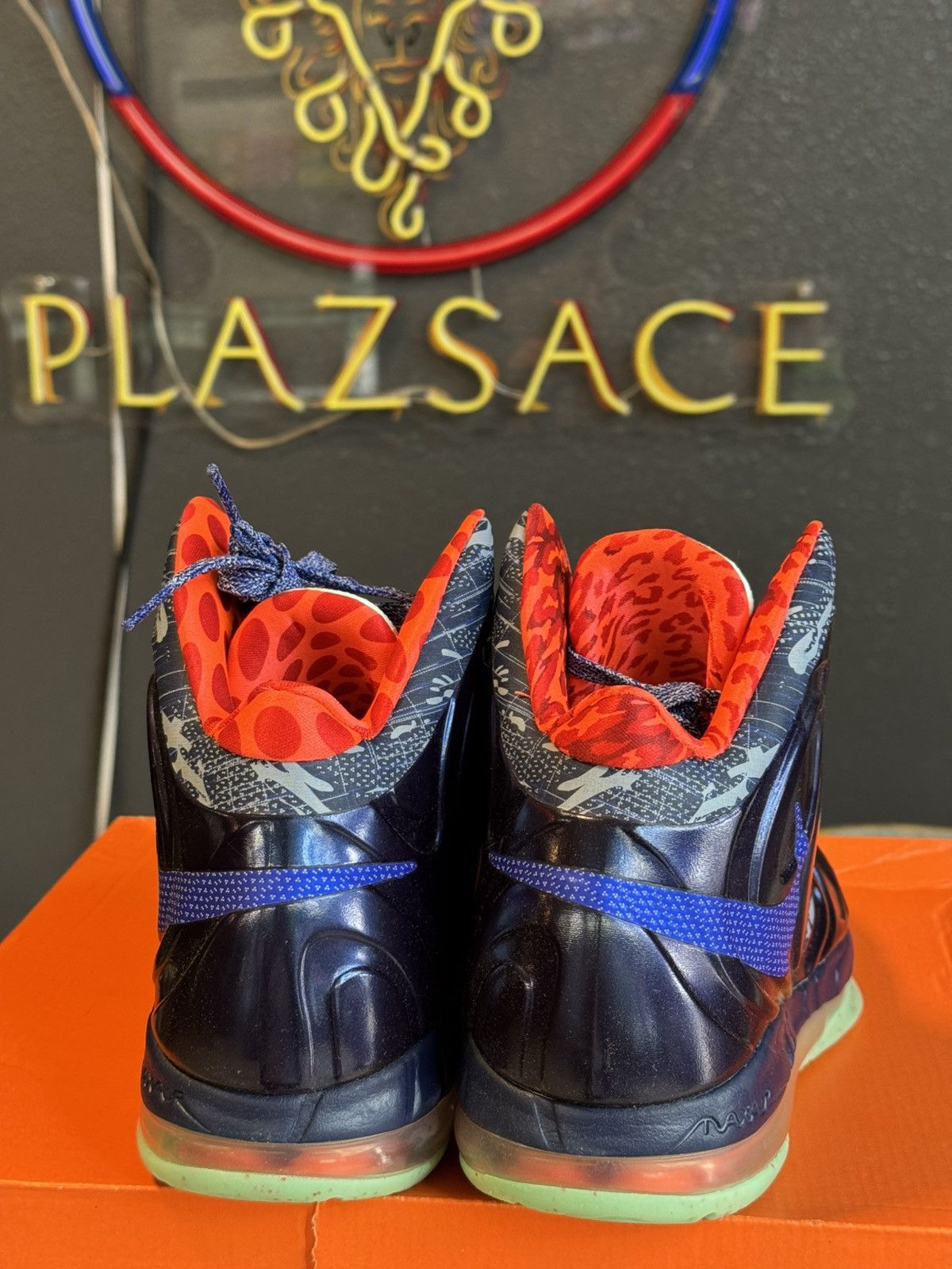 Nike Nike Air Max hyperposite Size US 9.5 / EU 42-43 - 4 Thumbnail