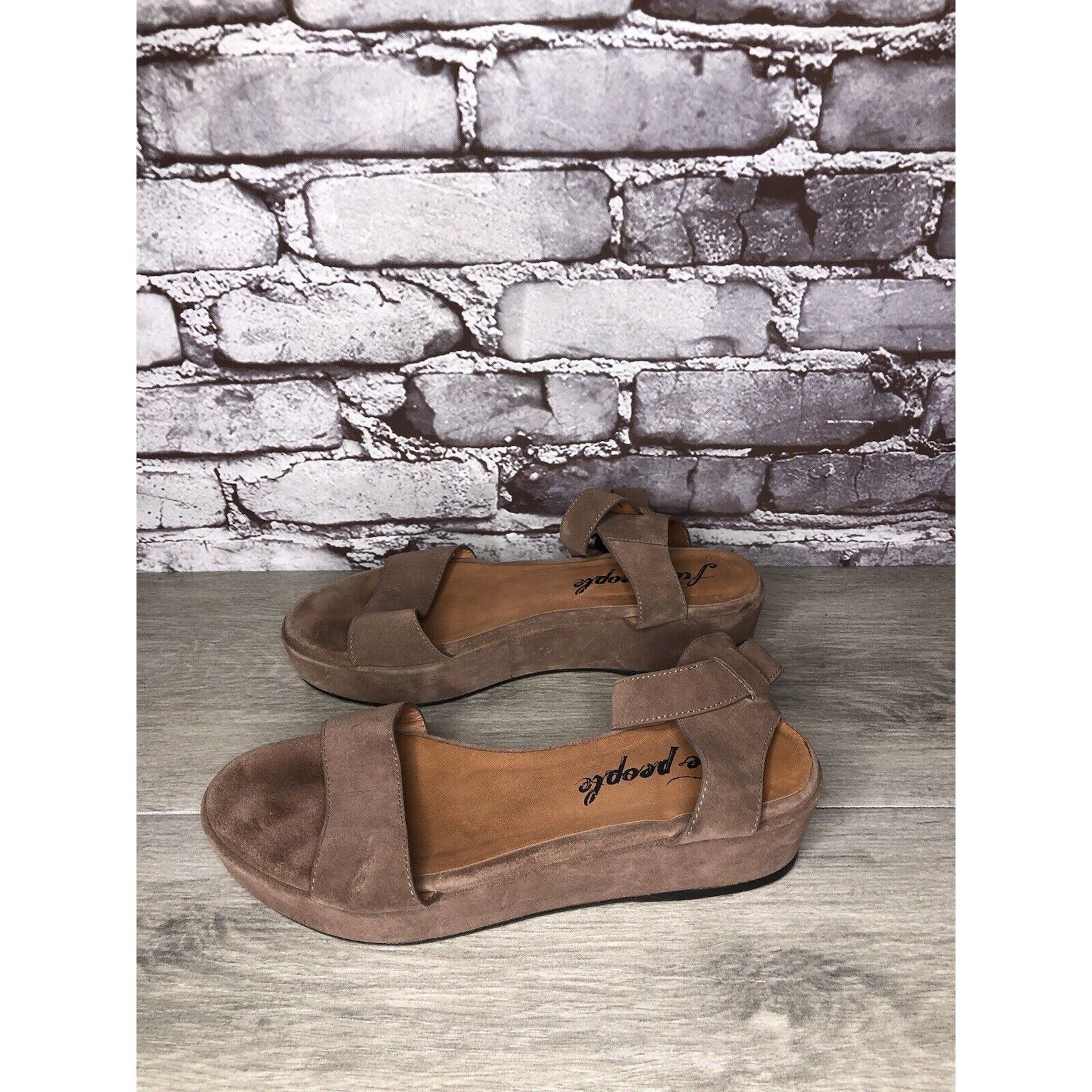 Free People Free People Plum Taupe Suede Platform Ankle Strap Sandals Wo Size US 8 / IT 38 - 15 Thumbnail