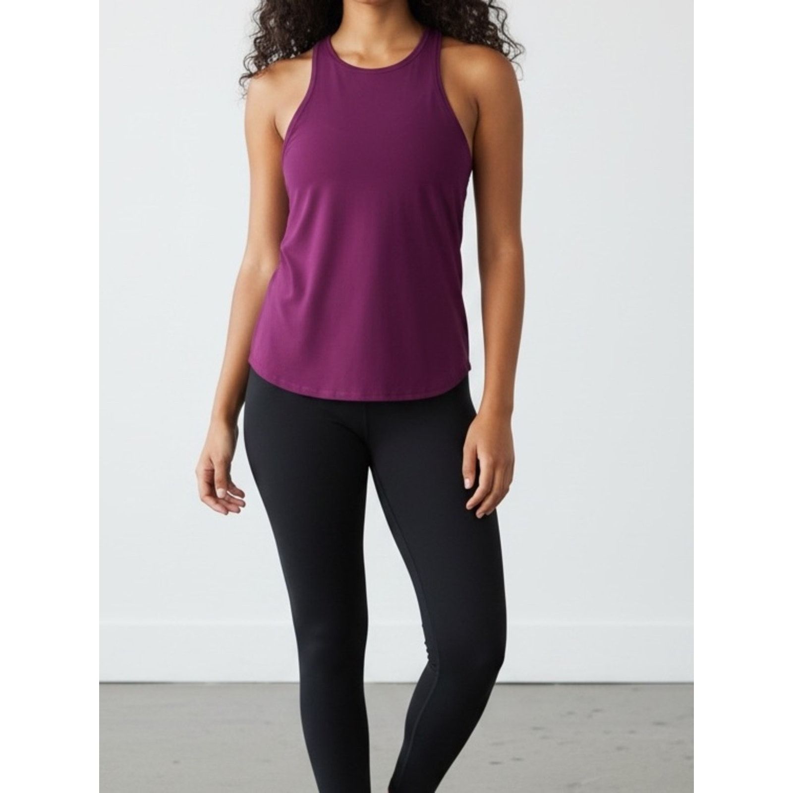 Lululemon Lululemon tank top size 8 Size M / US 6-8 / IT 42-44 - 1 Thumbnail