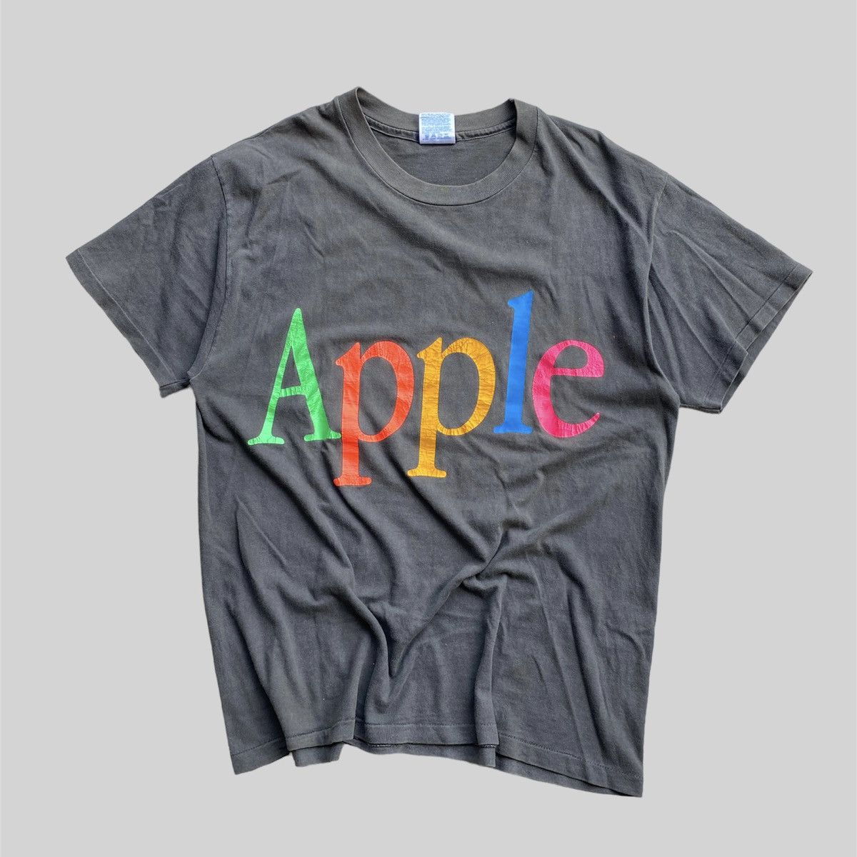 Hanes Vintage Apple 90’s Feded Tess Size US L / EU 52-54 / 3 - 1 Thumbnail