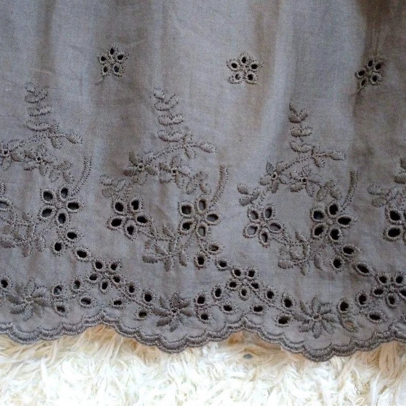 Comme des Garcons Comme Des Garcons size S Delicate cut lace embroidered flo Size 24" / US 00 / IT 34 - 6 Thumbnail