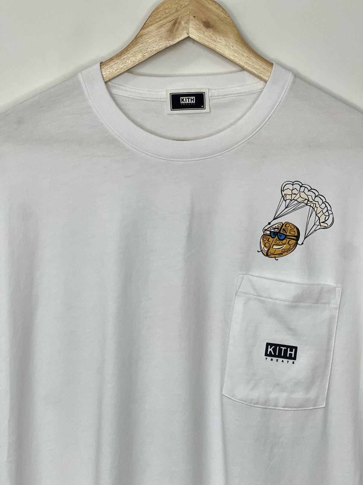 Kith × Vintage Kith Treats Parade II Tee Size US L / EU 52-54 / 3 - 6 Thumbnail