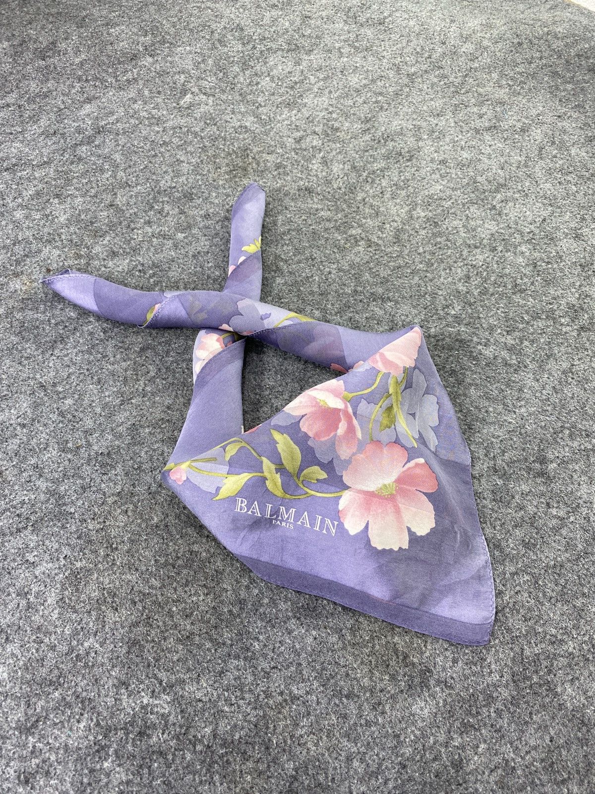 Balmain Handkerchief / Bandana / Neckerchief-B404