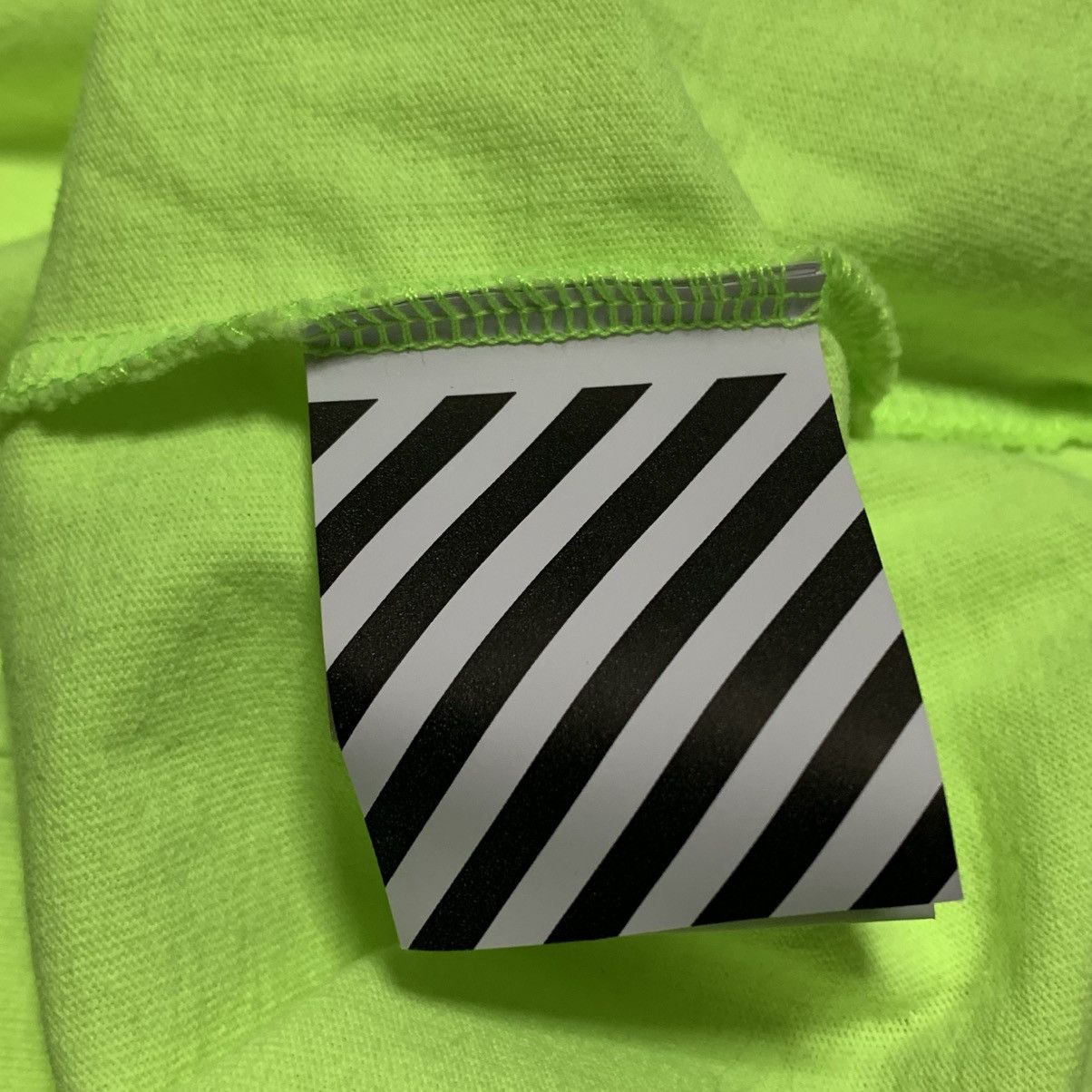 Off-White Off White Small Arrows Graphic Neon Green Tee Virgil Abloh Size US S / EU 44-46 / 1 - 7 Thumbnail