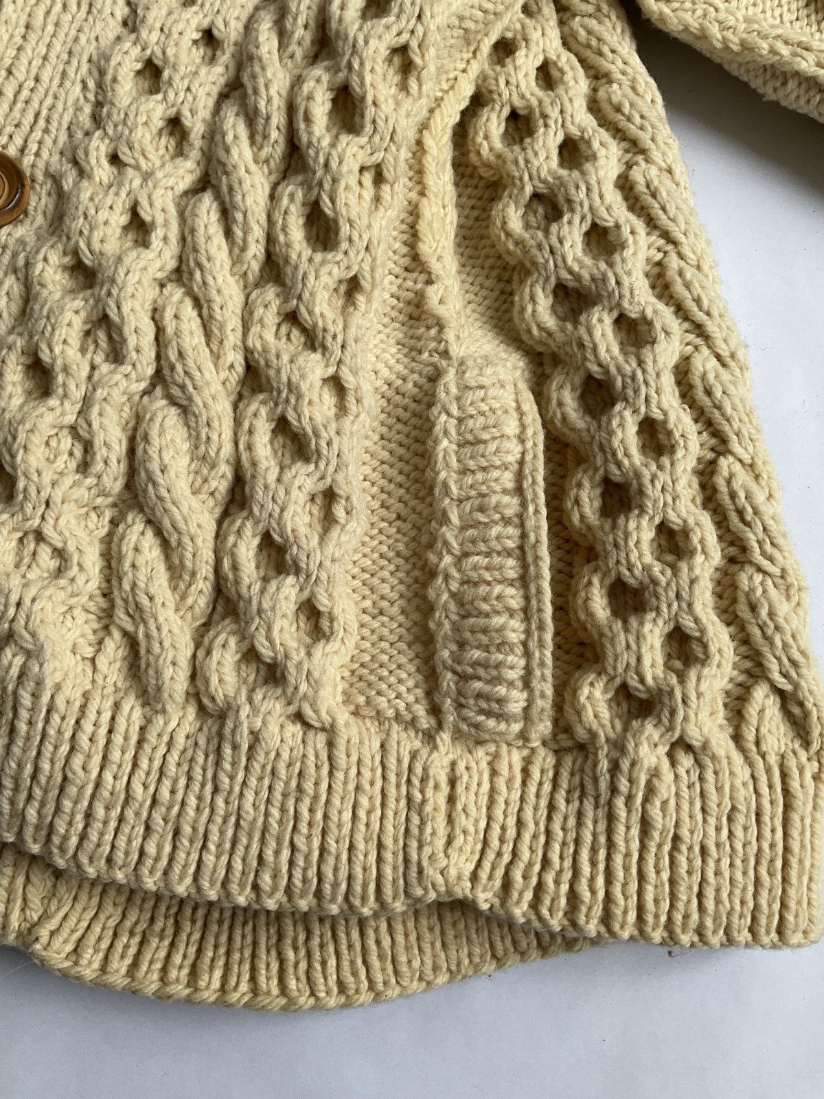Vintage Vintage Irish wool sweater ☘️ Size US L / EU 52-54 / 3 - 5 Thumbnail