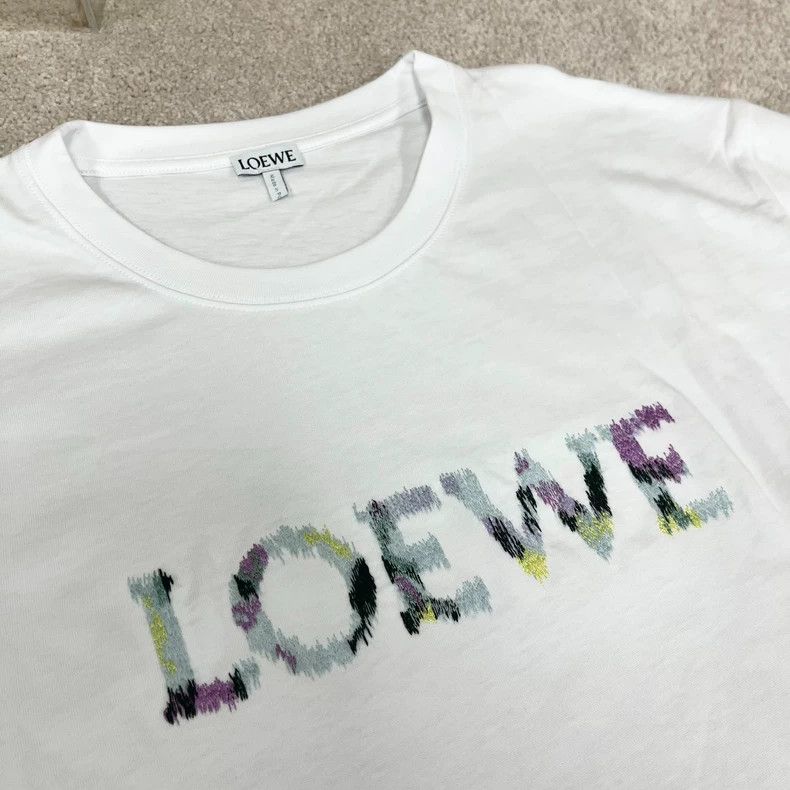 Loewe LOEWE Embroidered glitter logo short sleeve Size US S / EU 44-46 / 1 - 4 Thumbnail