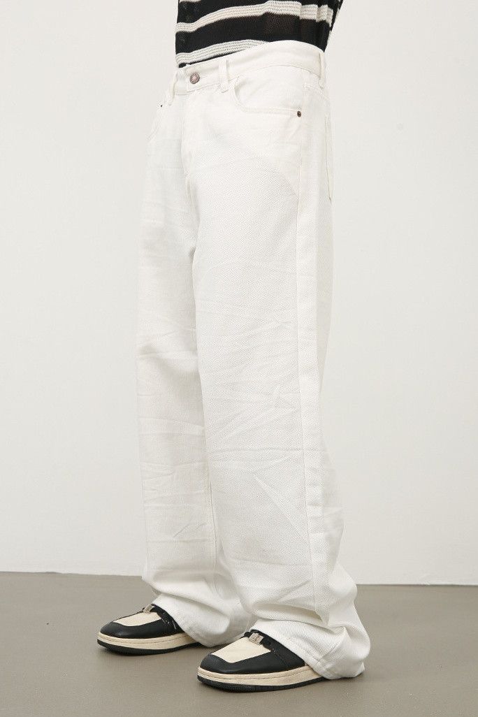 Designer × Japanese Brand White straight-leg casual jeans Size US 32 / EU 48 - 3 Thumbnail