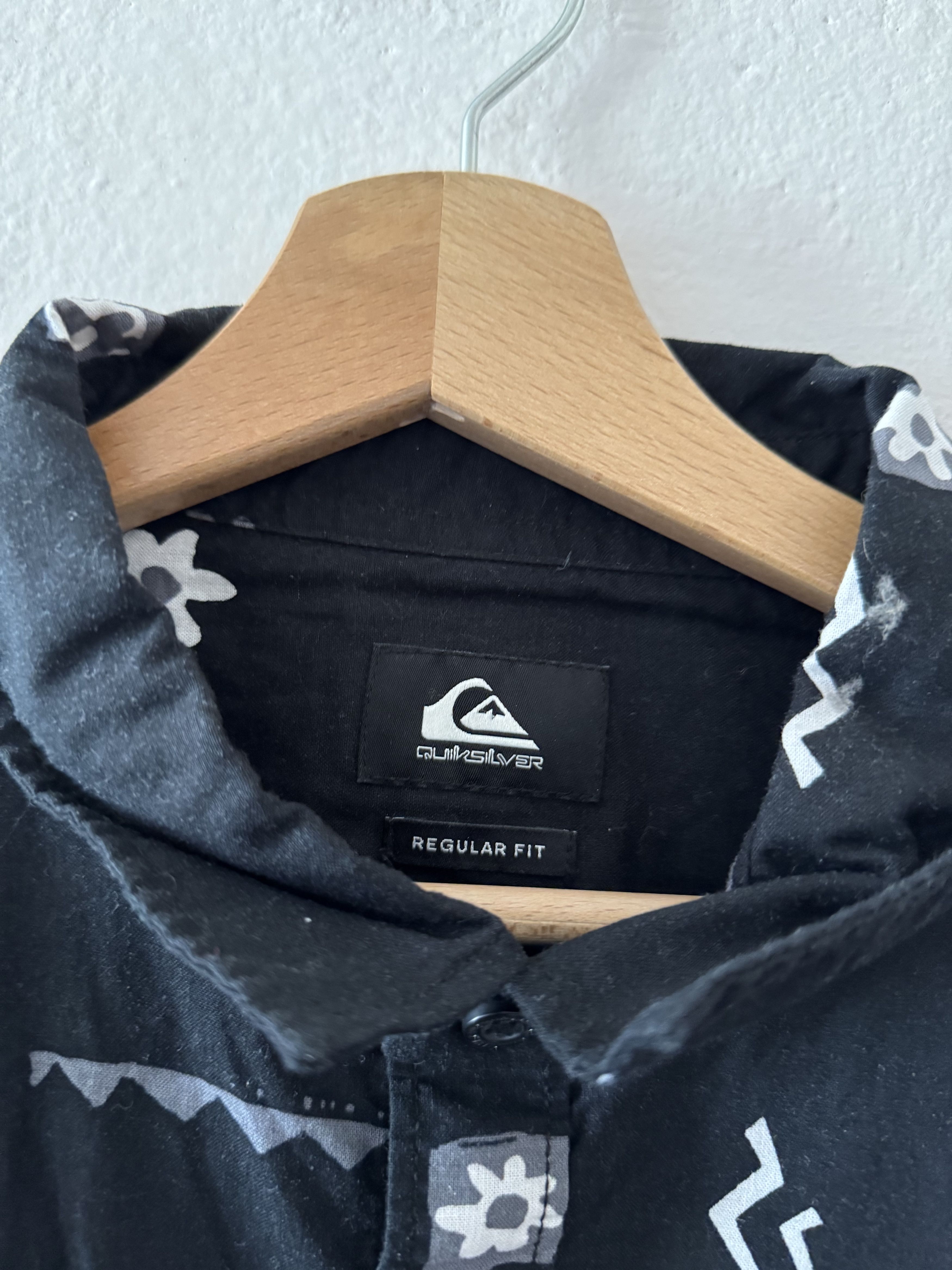 Quiksilver Quicksilver - Black Short Sleeve Button Up Size US M / EU 48-50 / 2 - 3 Thumbnail
