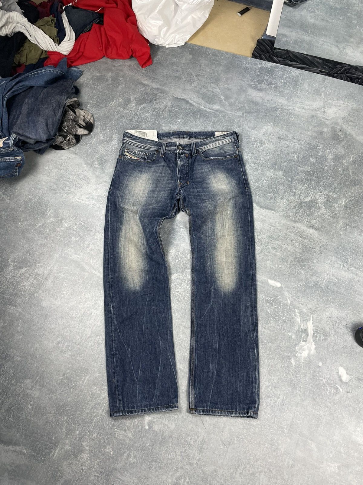 Diesel Crazy baggy Diesel Safado faded denim jeans Size US 33 - 5 Thumbnail