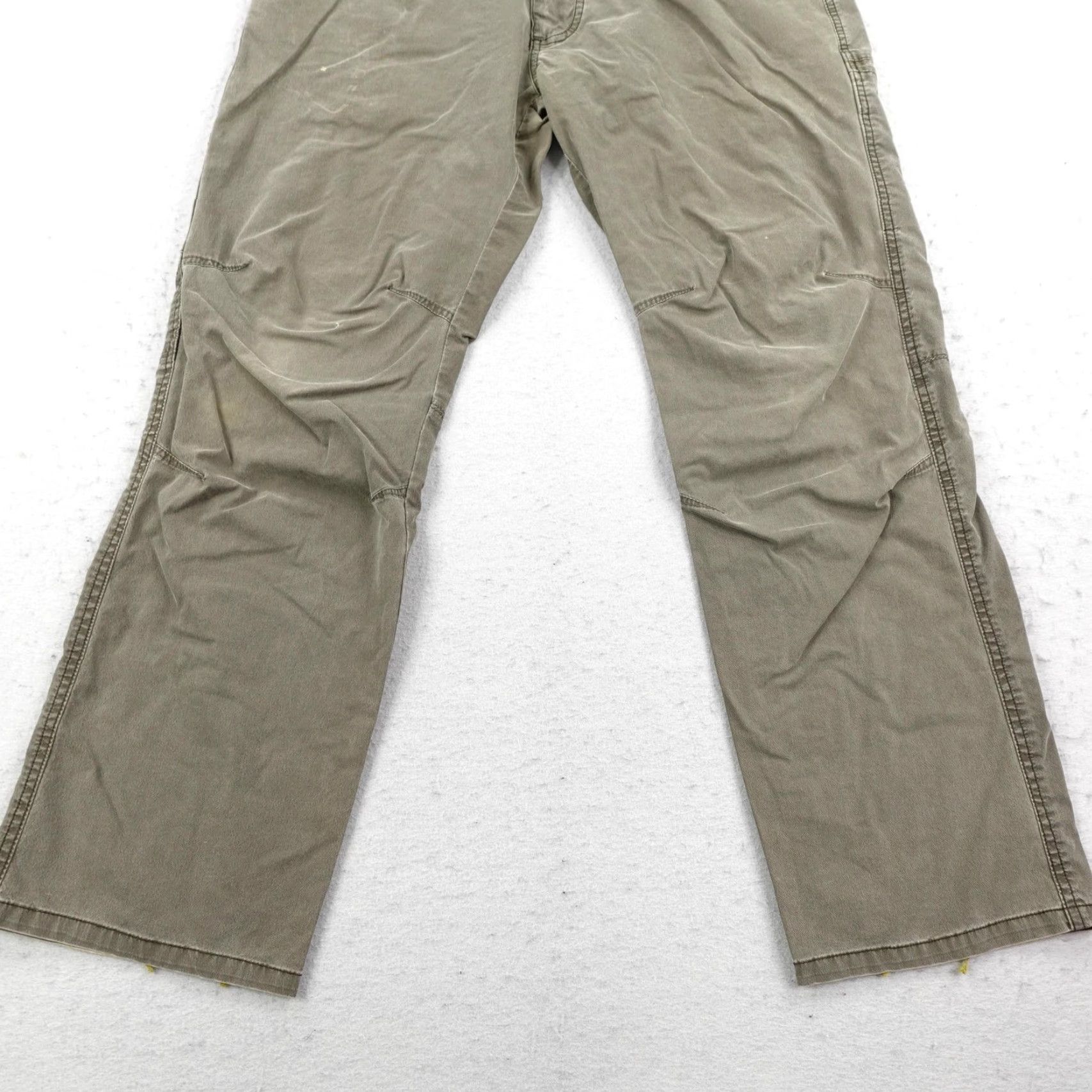 Vintage Kuhl Revolvr Cargo Pants Mens 34x30 Green Distressed Outdoor Hiking Work Jeans 5-Pocket Burnished Size US 34 / EU 50 - 3 Thumbnail