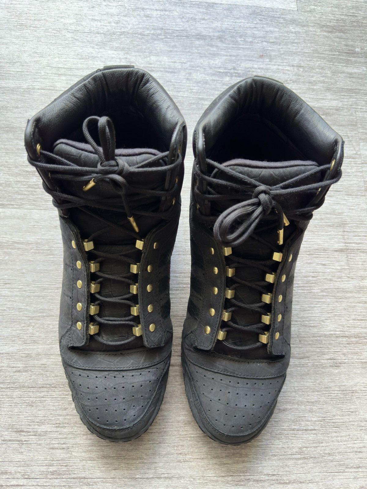 Adidas 2 Chainz X adidas 2 Good To Be T.R.U. Size US 11 / EU 44 - 7 Thumbnail