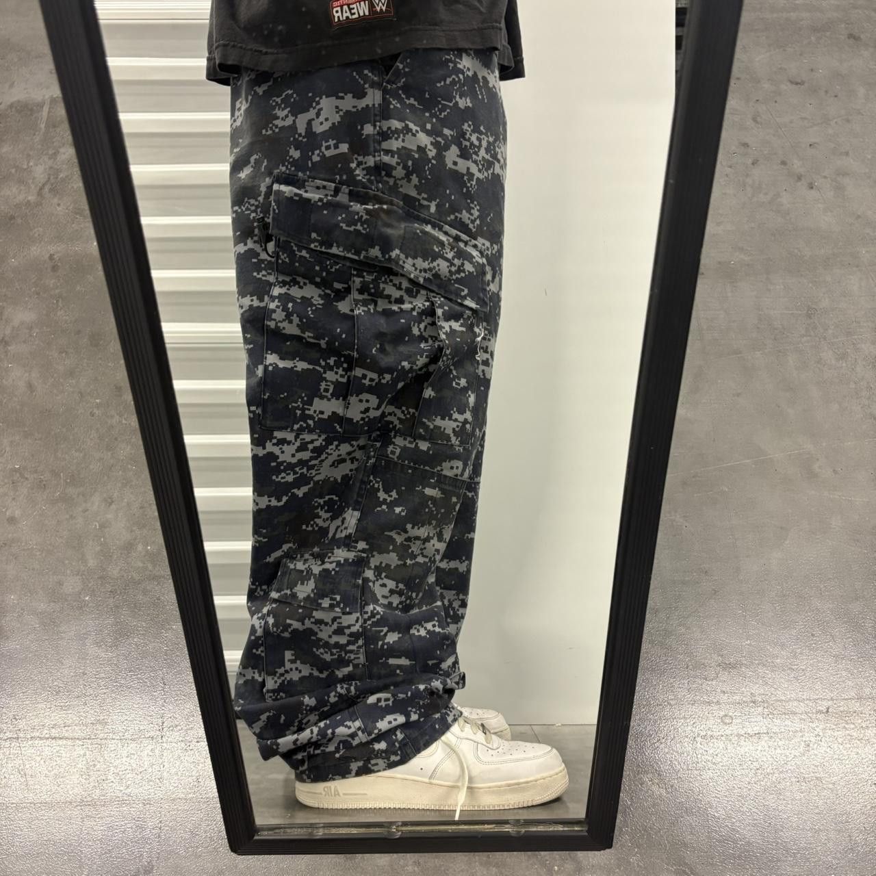 Vintage Crazy Vintage Y2K/2000s Skater Style Blue Digital Camo Streetwear Cargo Pants! Size US 38 / EU 54 - 1 Thumbnail