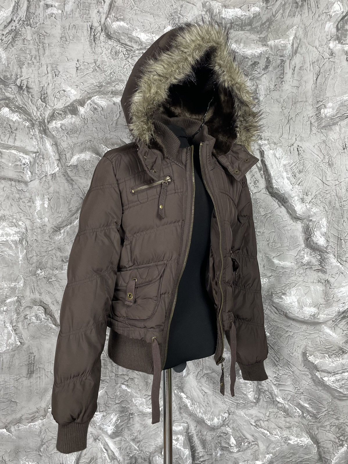If Six Was Nine × Japanese Brand × Le Grande Bleu (L.G.B.) 2000s Y2K Fur Cropped Zip Jacket Japanese LGB Hysteric Style Size US S / EU 44-46 / 1 - 8 Thumbnail