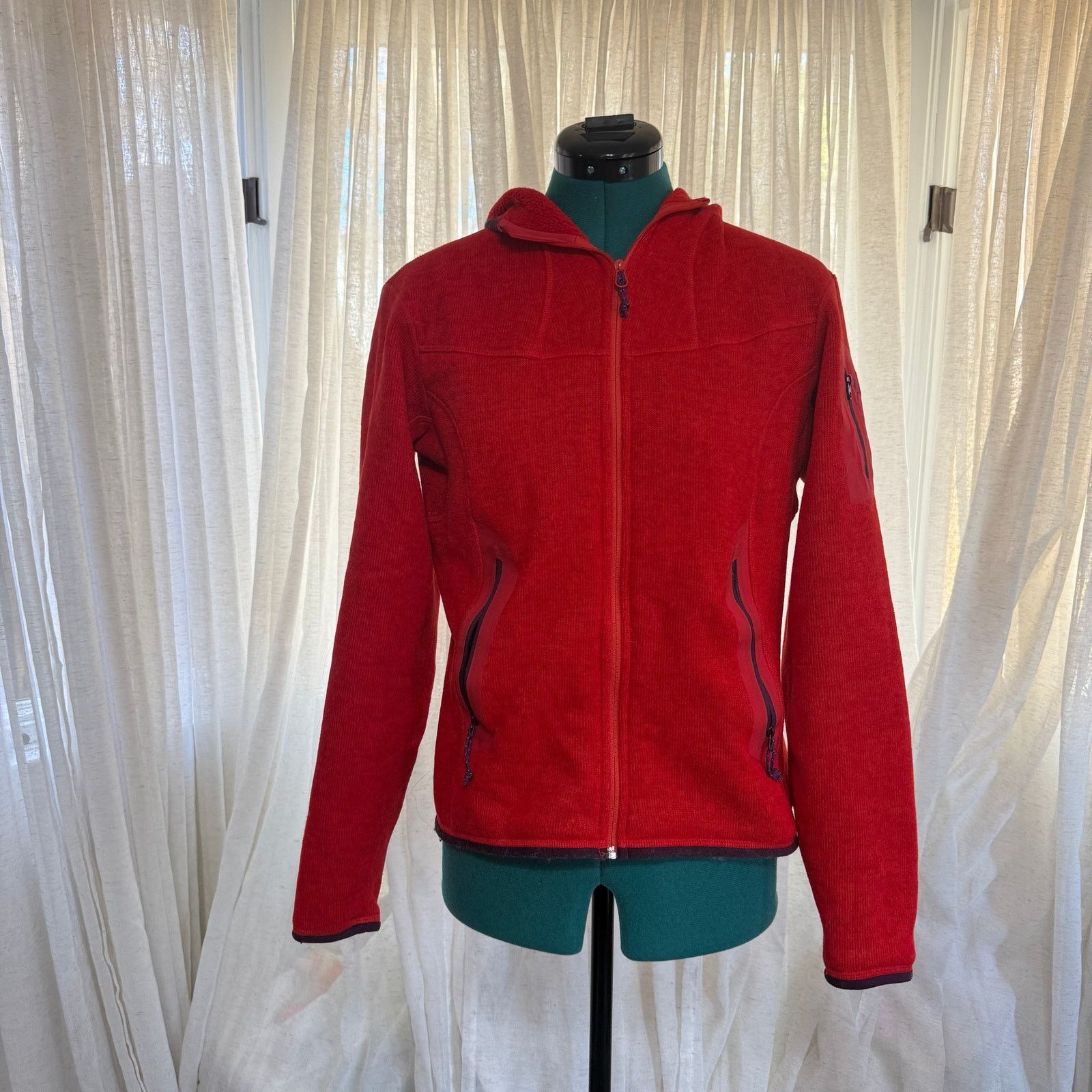 Arc'teryx Arc'teryx Red Fleece Zip Hoodie | Sz M Size M / US 6-8 / IT 42-44 - 2 Thumbnail