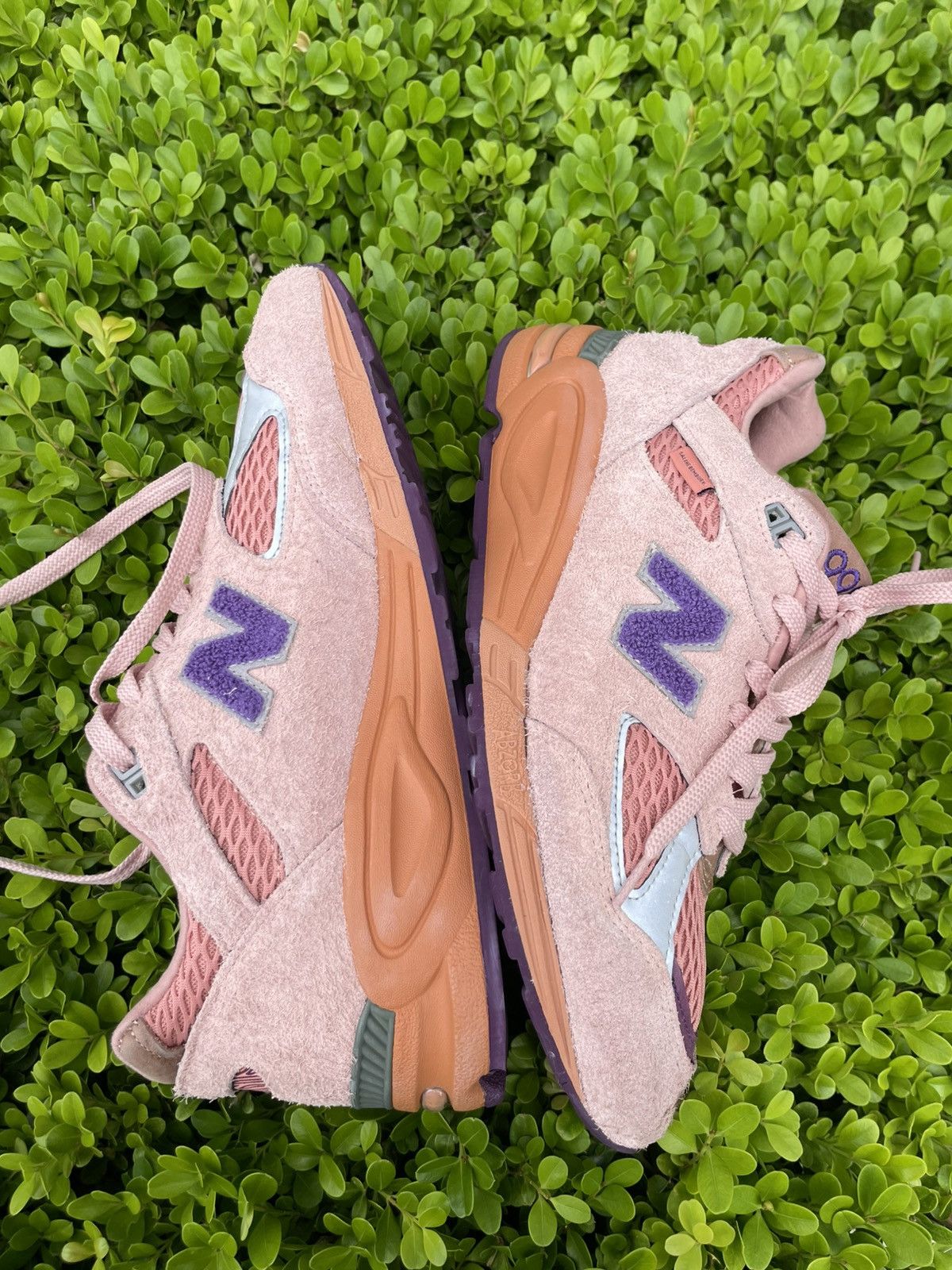 New Balance × Salehe Bembury Salehe Bembury x NB 990 Size US 11 / EU 44 - 12 Thumbnail