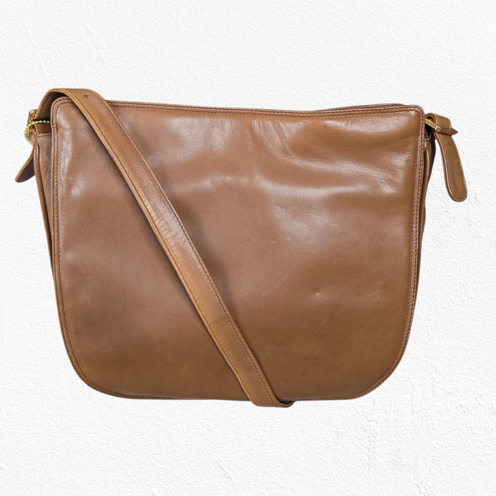 Vintage 1980s Vintage Cognac Brown Leather Hudson's Crossbody Size ONE SIZE - 2 Thumbnail