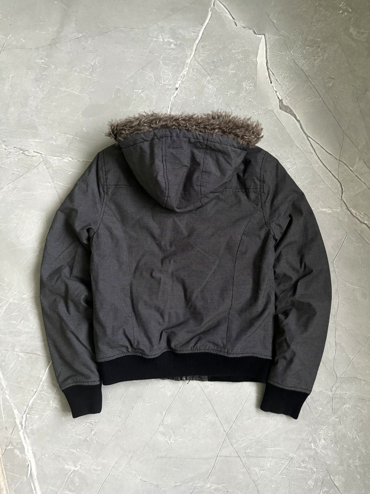 DC Vintage y2k DC Fur Hood Cropped Jacket Ifsixwasnine Style Size S / US 4 / IT 40 - 2 Thumbnail