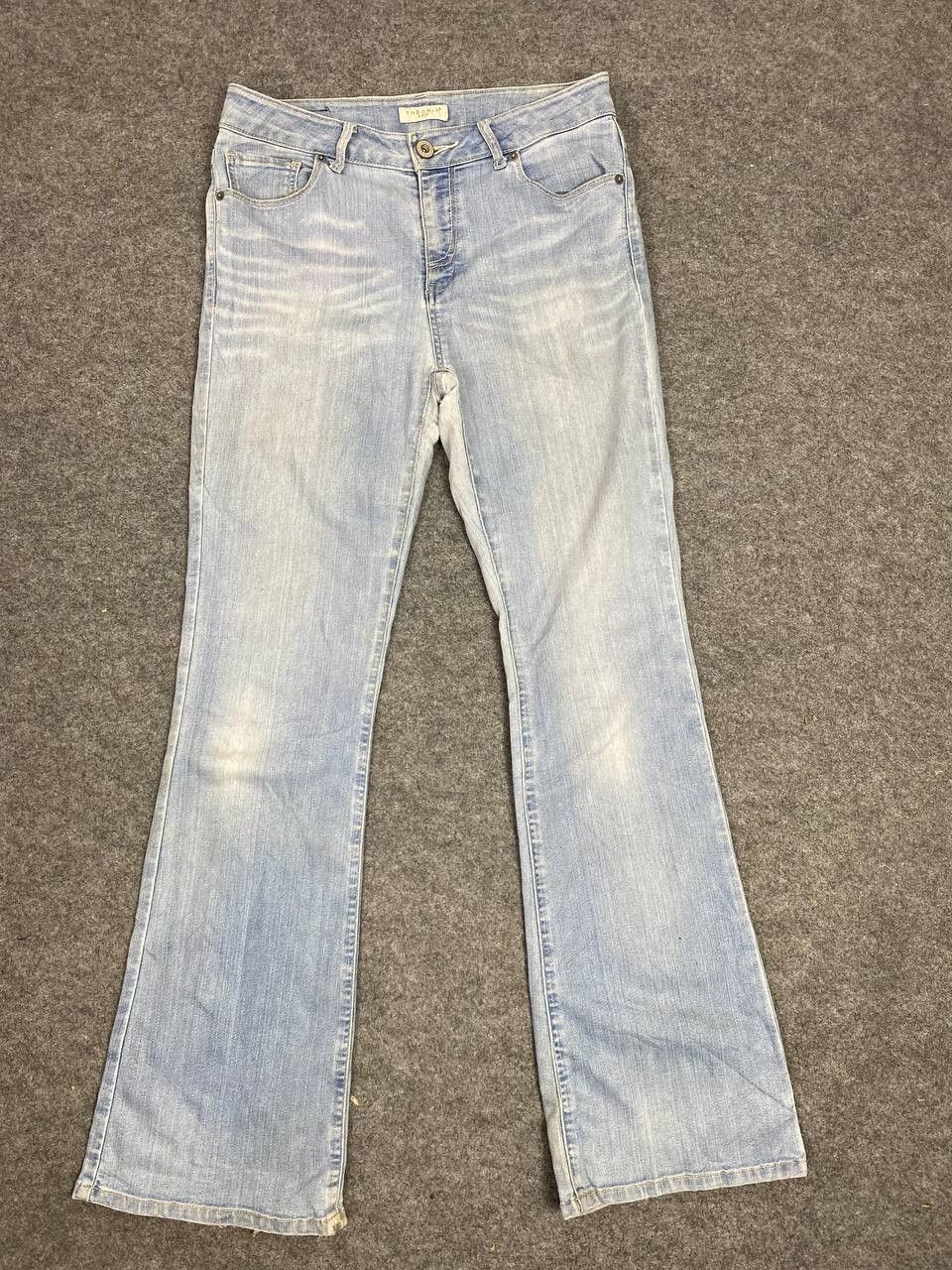 Japanese Brand theoria japanese brand bootcut distressed denim Size 32" / US 10 / IT 46 - 8 Thumbnail