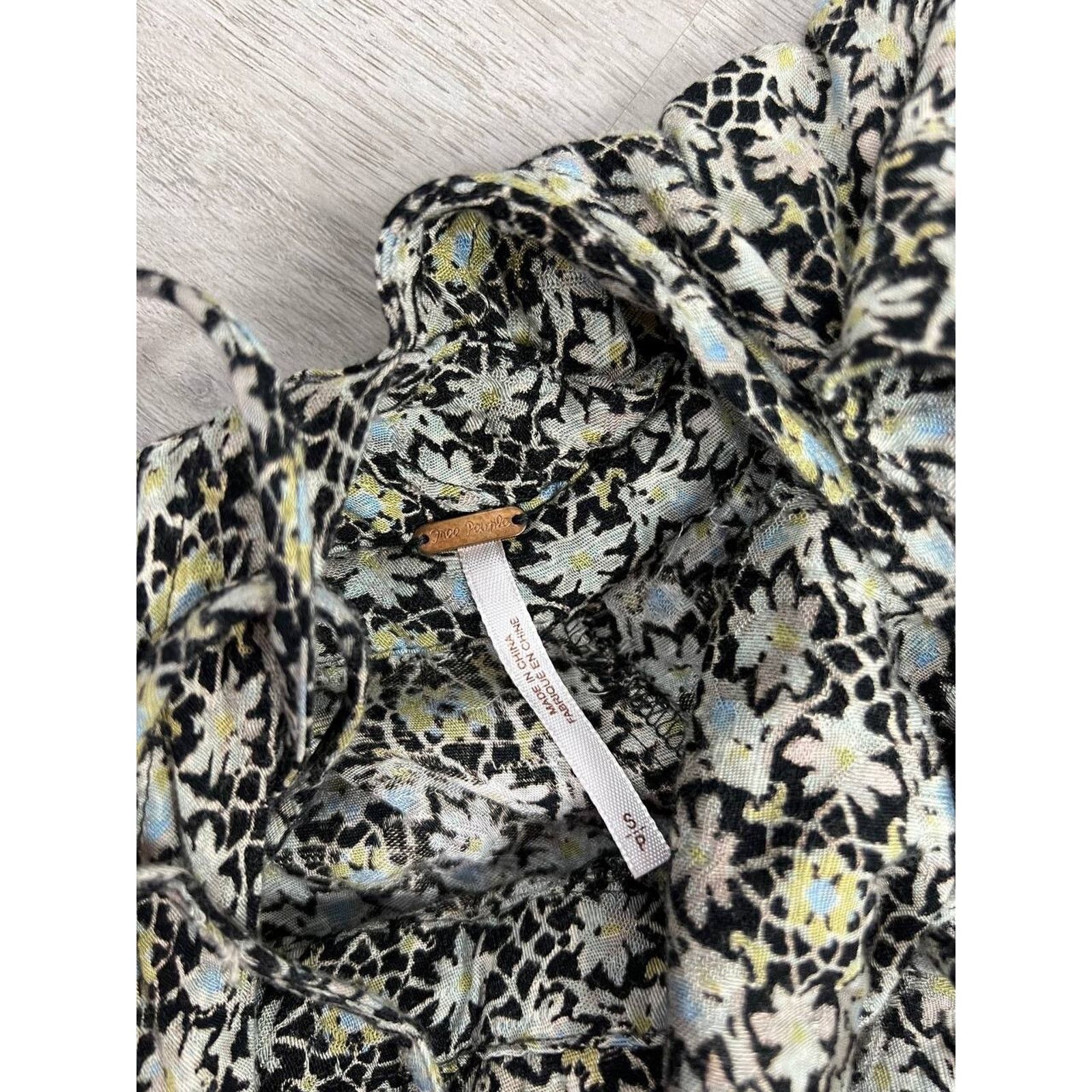 Free People Free People Jumpsuit Floral Strappy Criss Cros Pet S A002098 Size 23" - 7 Thumbnail