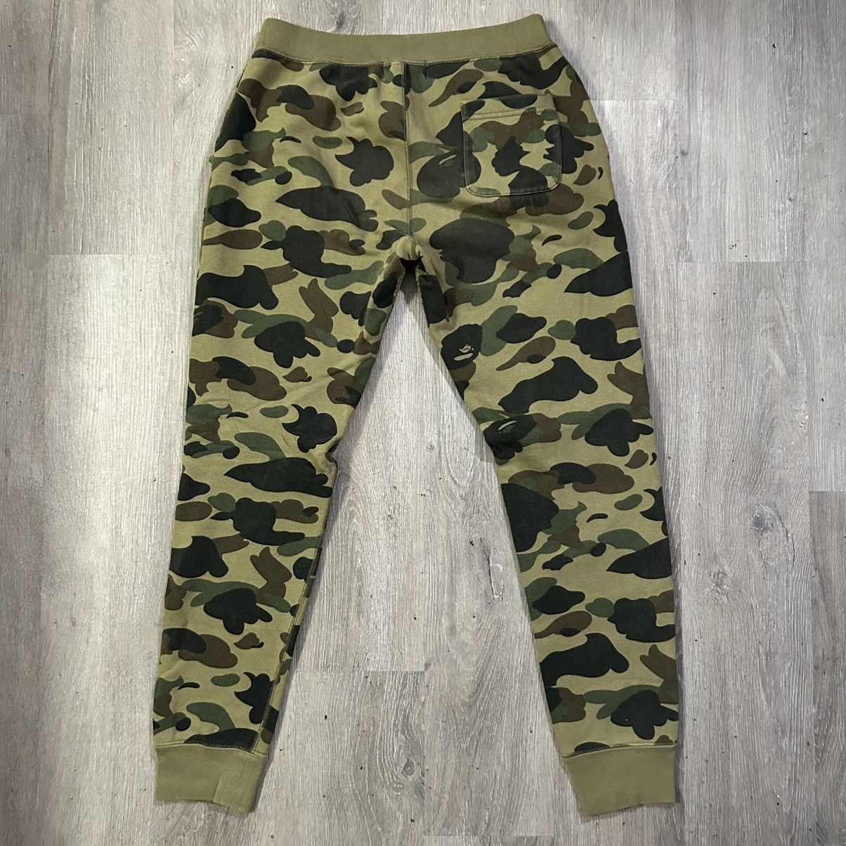 Bape BAPE Sweatpants Size 28" / US 6 / IT 42 - 2 Thumbnail