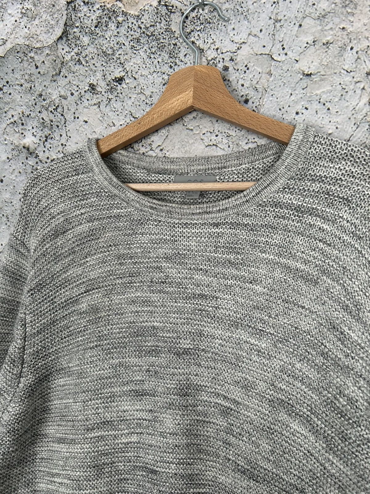 Cos COS Grey Sweater Knit Minimalist Avant Garde Scandi Japanese Size US M / EU 48-50 / 2 - 3 Thumbnail