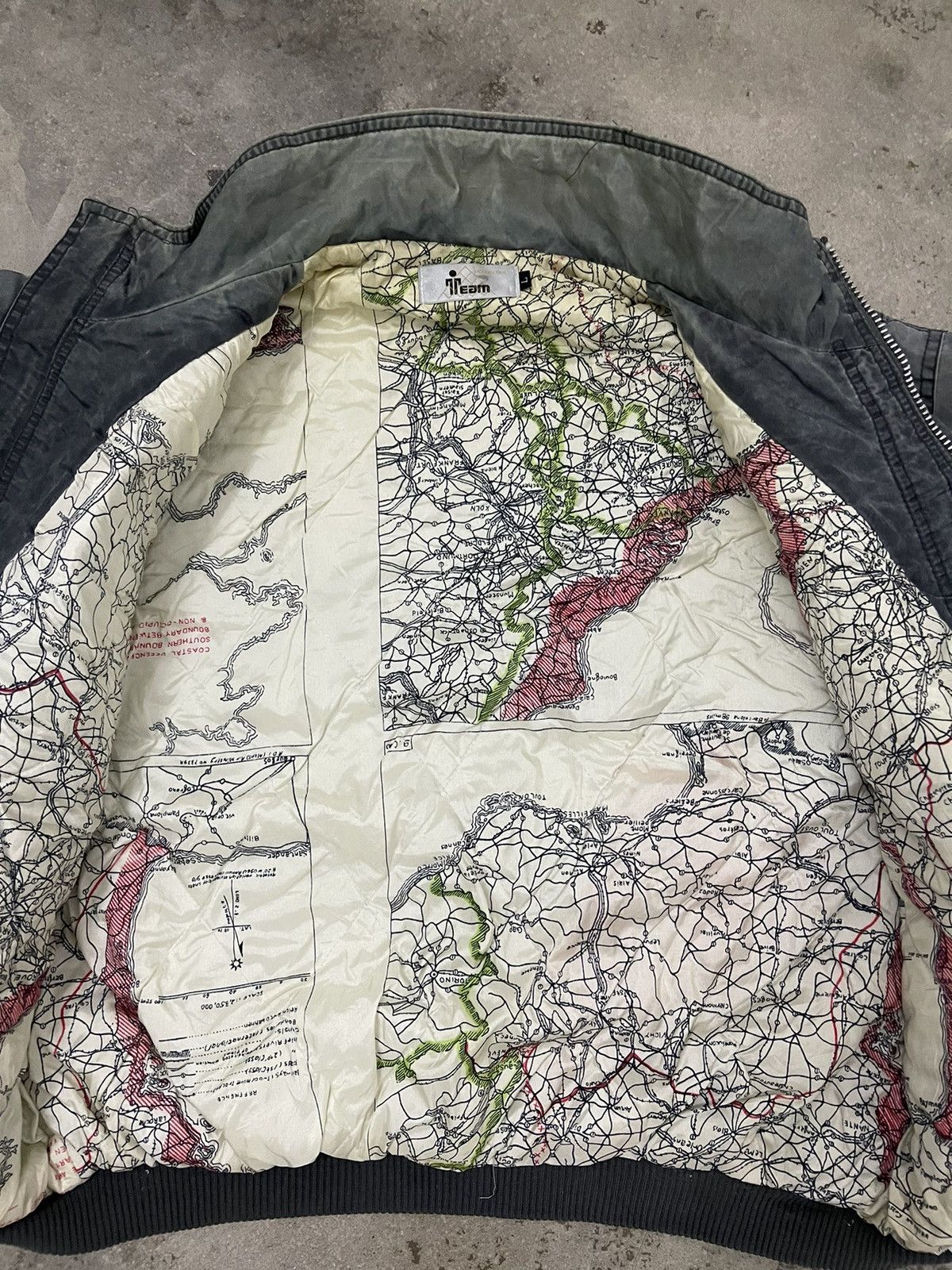 Japanese Brand Vintage Young Astronauts NASA Multi-Patch Bomber Jacket Size US L / EU 52-54 / 3 - 8 Thumbnail