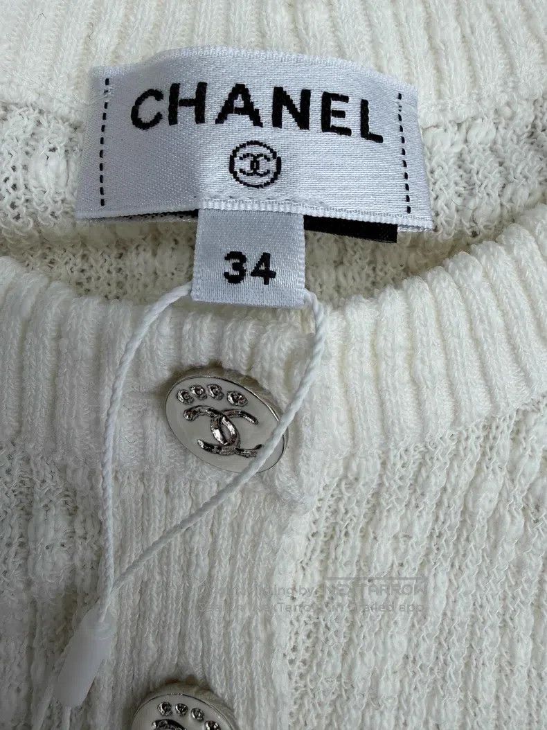 Chanel Chanel 25M cocobeach Chanel white round-neck button knitte Size XXS / US 00 / IT 34 - 4 Thumbnail