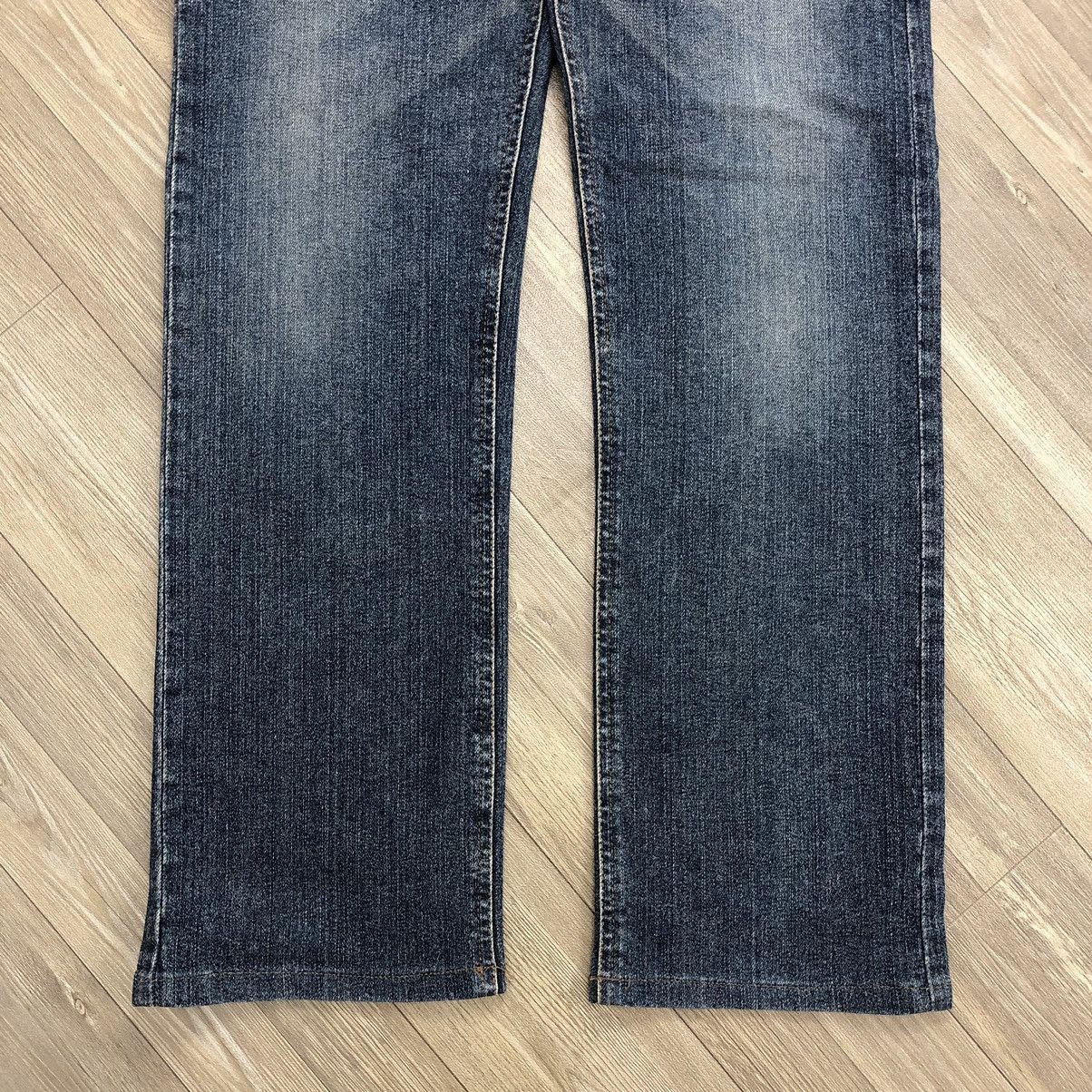 Burberry Vintage Burberry Black Label Faded Blue Jeans Size US 27 - 11 Thumbnail