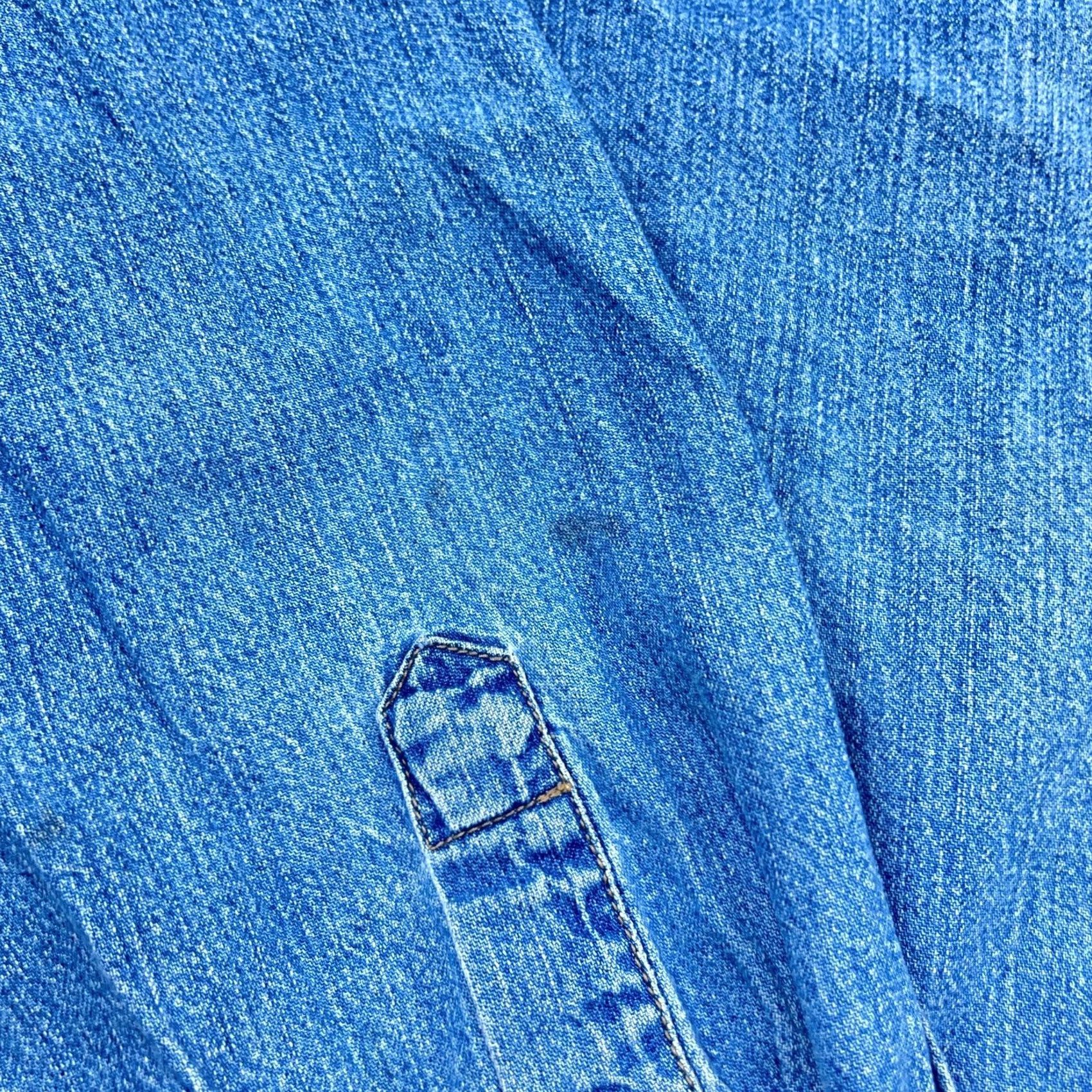 Levi's VINTAGE Levi's Denim Shirt Men XL Blue Button-Up Western 90s Y2K Red Tab Size US XL / EU 56 / 4 - 6 Thumbnail