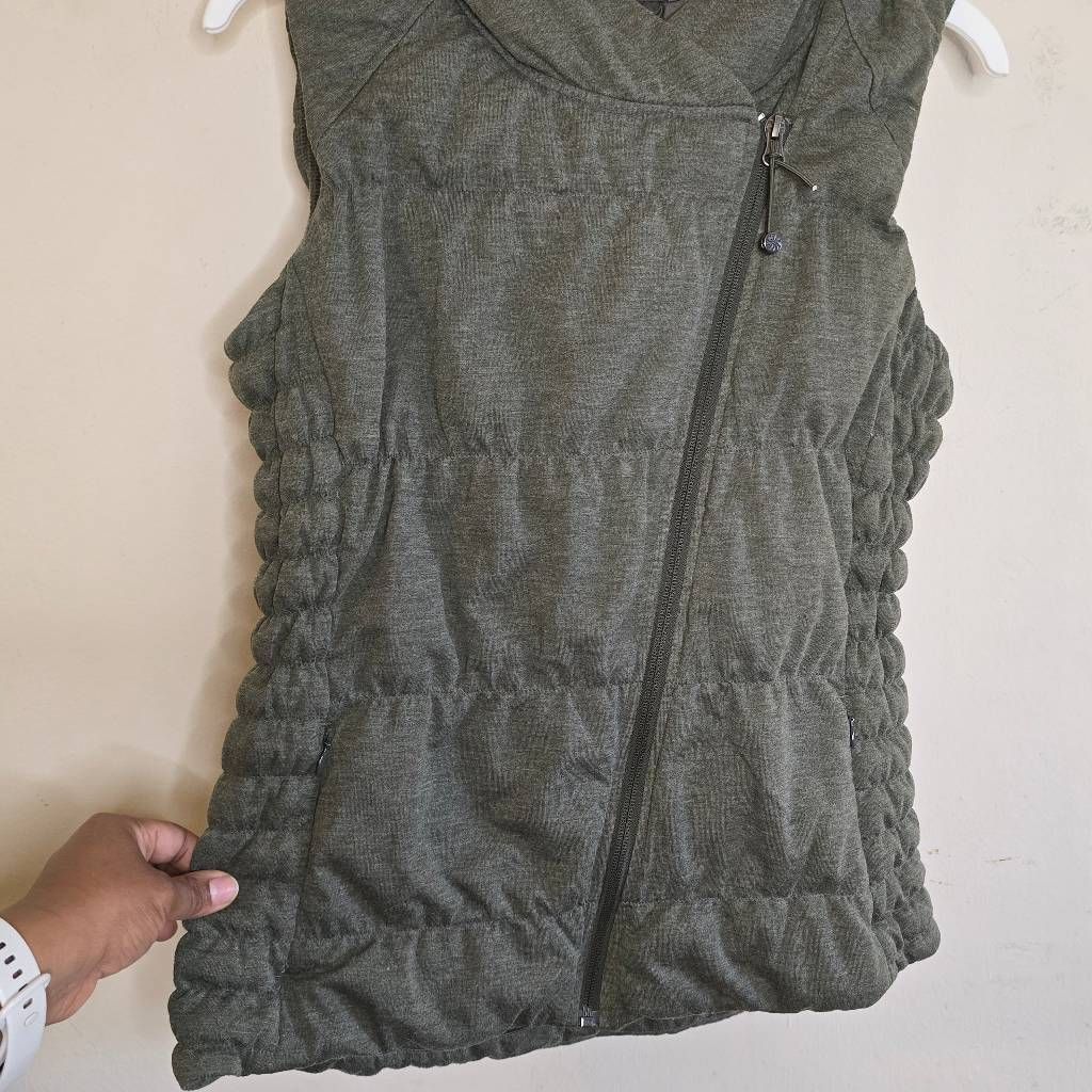 Athleta Athleta Hooded Puffer Vest Women’s M Green Goose Down Fill Z Size M / US 6-8 / IT 42-44 - 15 Thumbnail