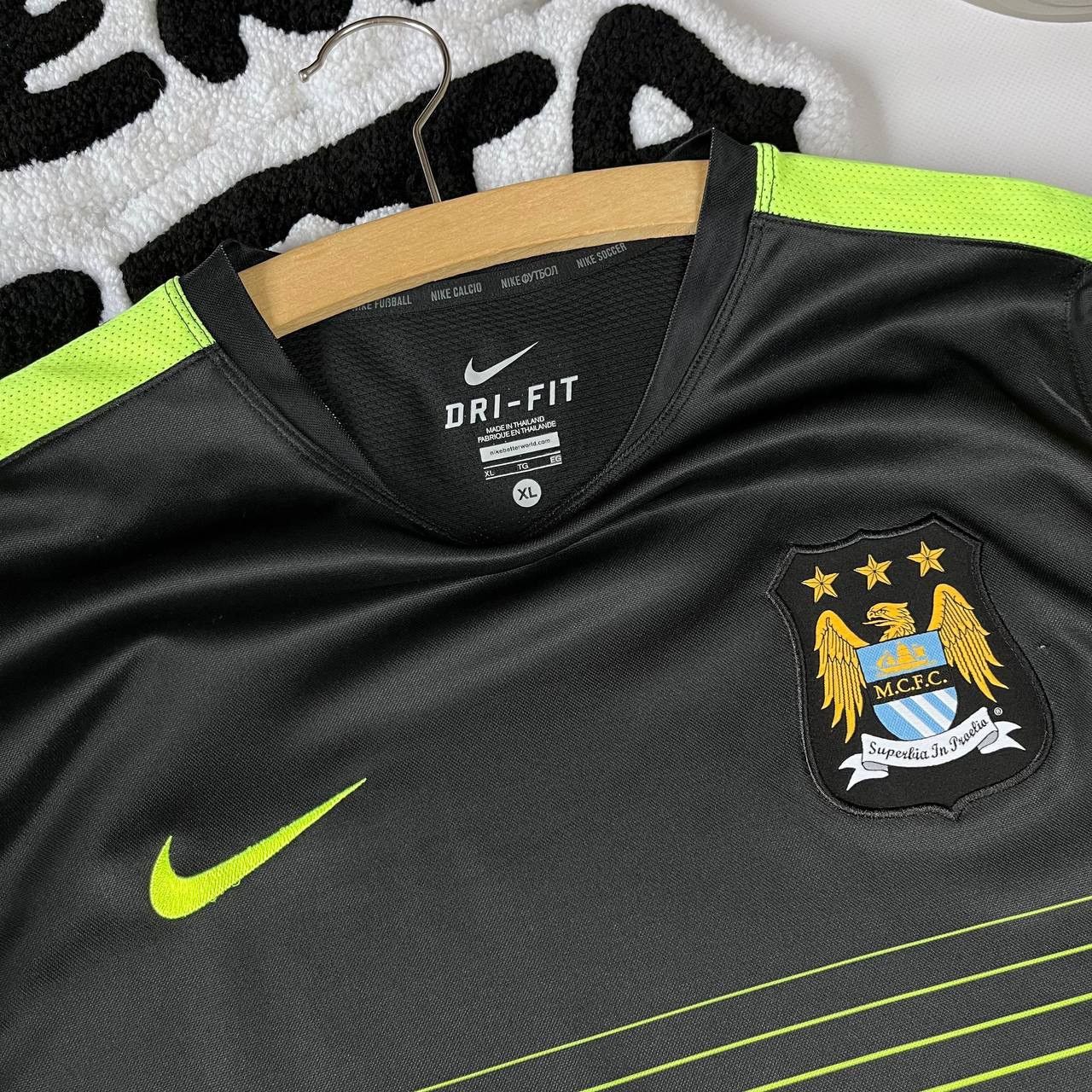 Vintage Nike Manchester City Football Training Shirt 2014/2015 Size US XL / EU 56 / 4 - 7 Thumbnail