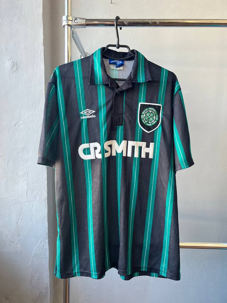 Vintage 1993/94 CELTIC FC AWAY SOCCER JERSEY FOOTBALL SHIRT UMBRO XL Size US XL / EU 56 / 4 - 2 Thumbnail