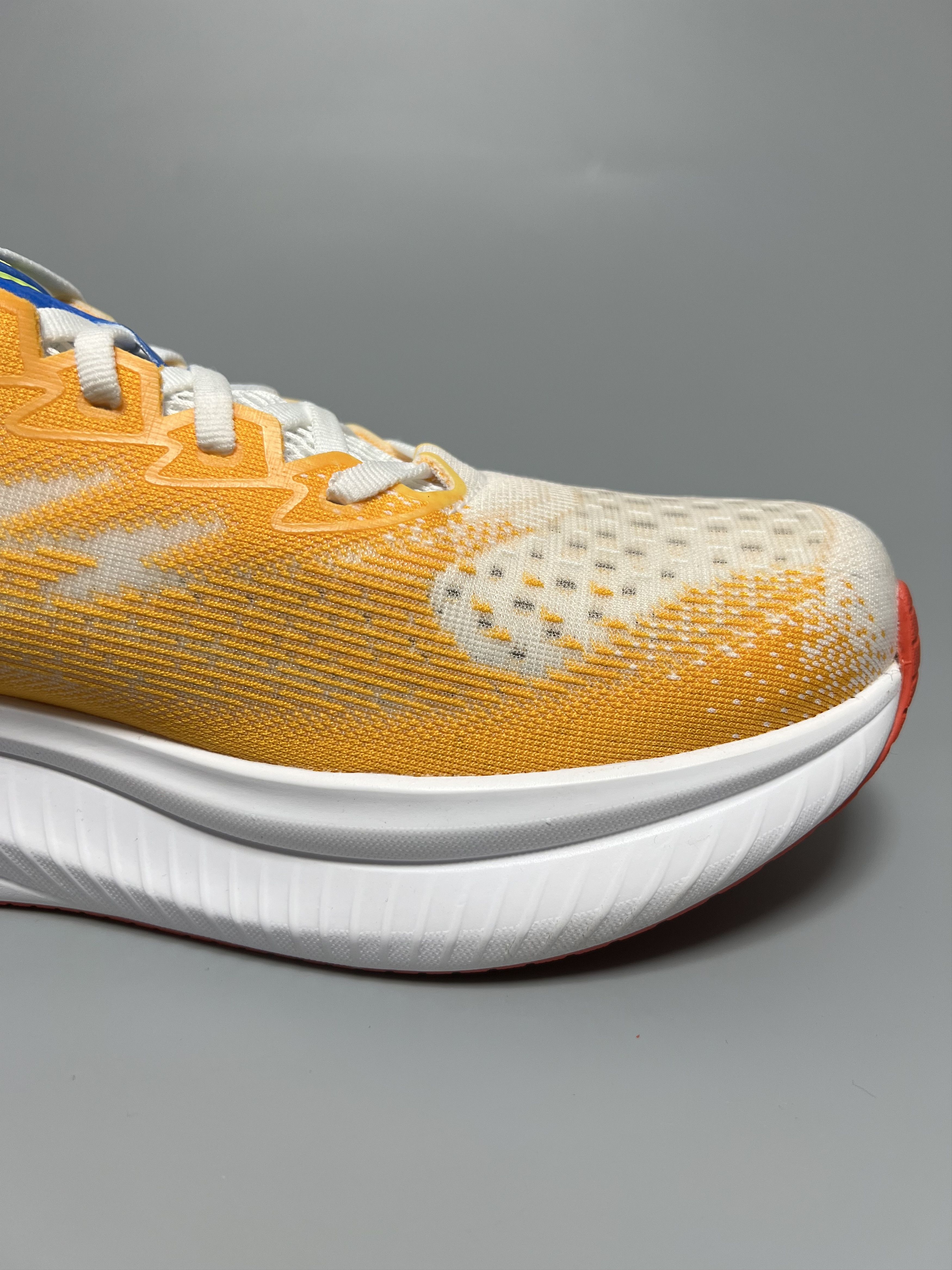 Hoka 12D Hoka One One Mach 6 Running Shoes 1147790-WLR Size US 12 / EU 45 - 7 Thumbnail