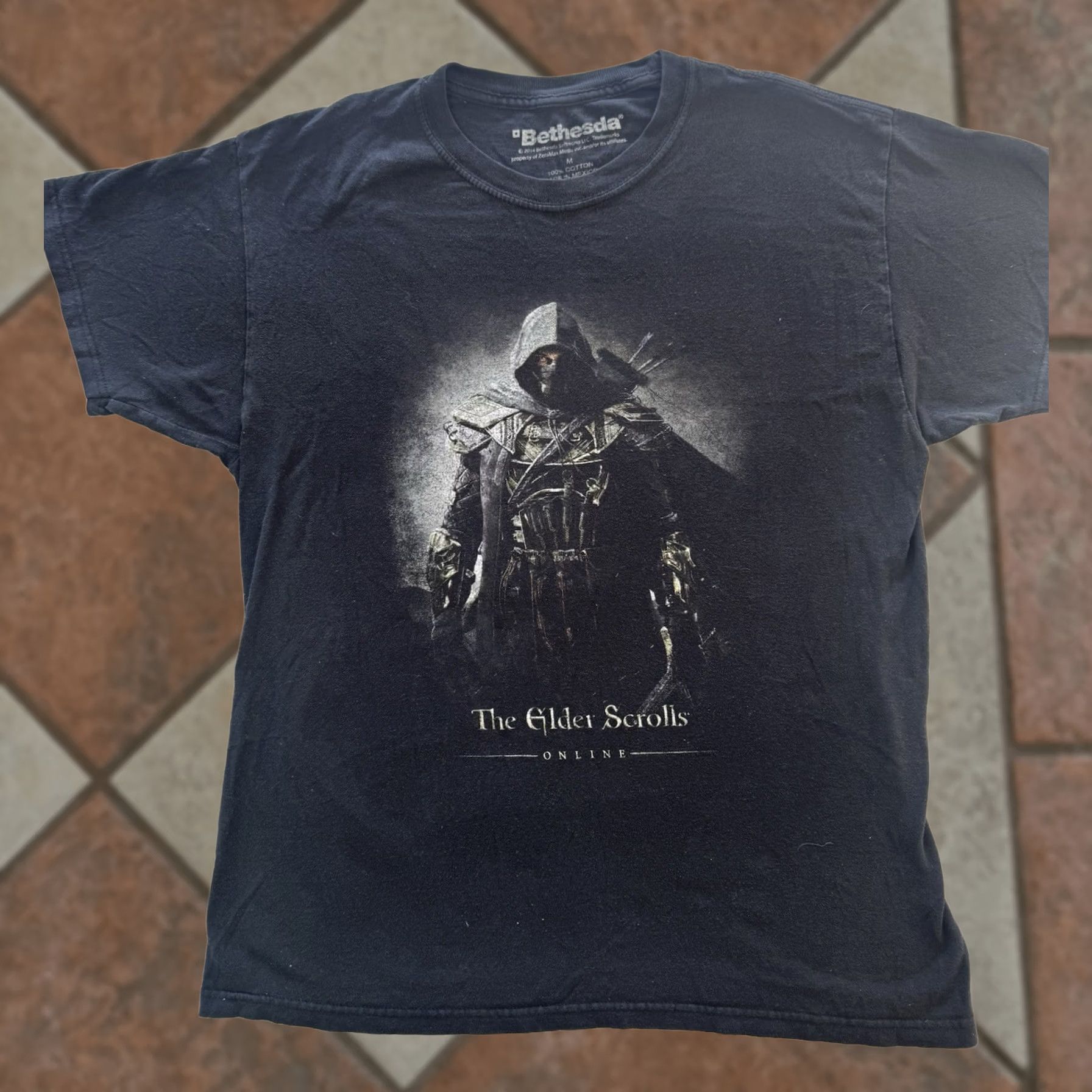 Elder Scrolls Shirt Adult Medium Black Graphic Bethesda The Elder Scrolls Online Mens Unisex, Men’s