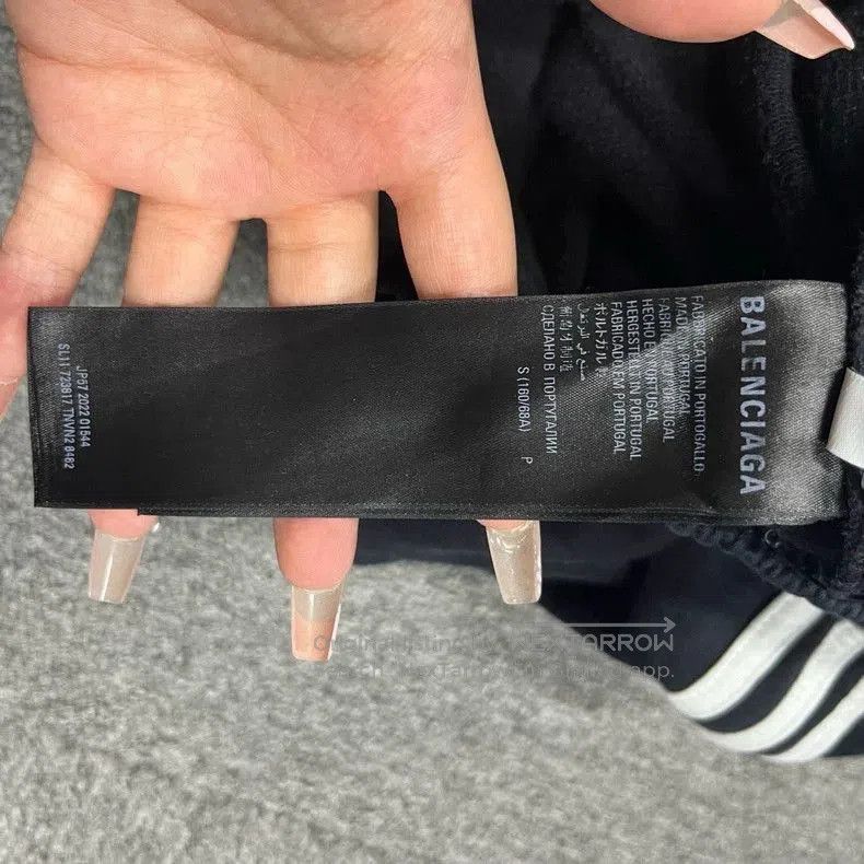Balenciaga Balenciaga Black Logo Knit Sweatpants. Size US 34 / EU 50 - 4 Thumbnail