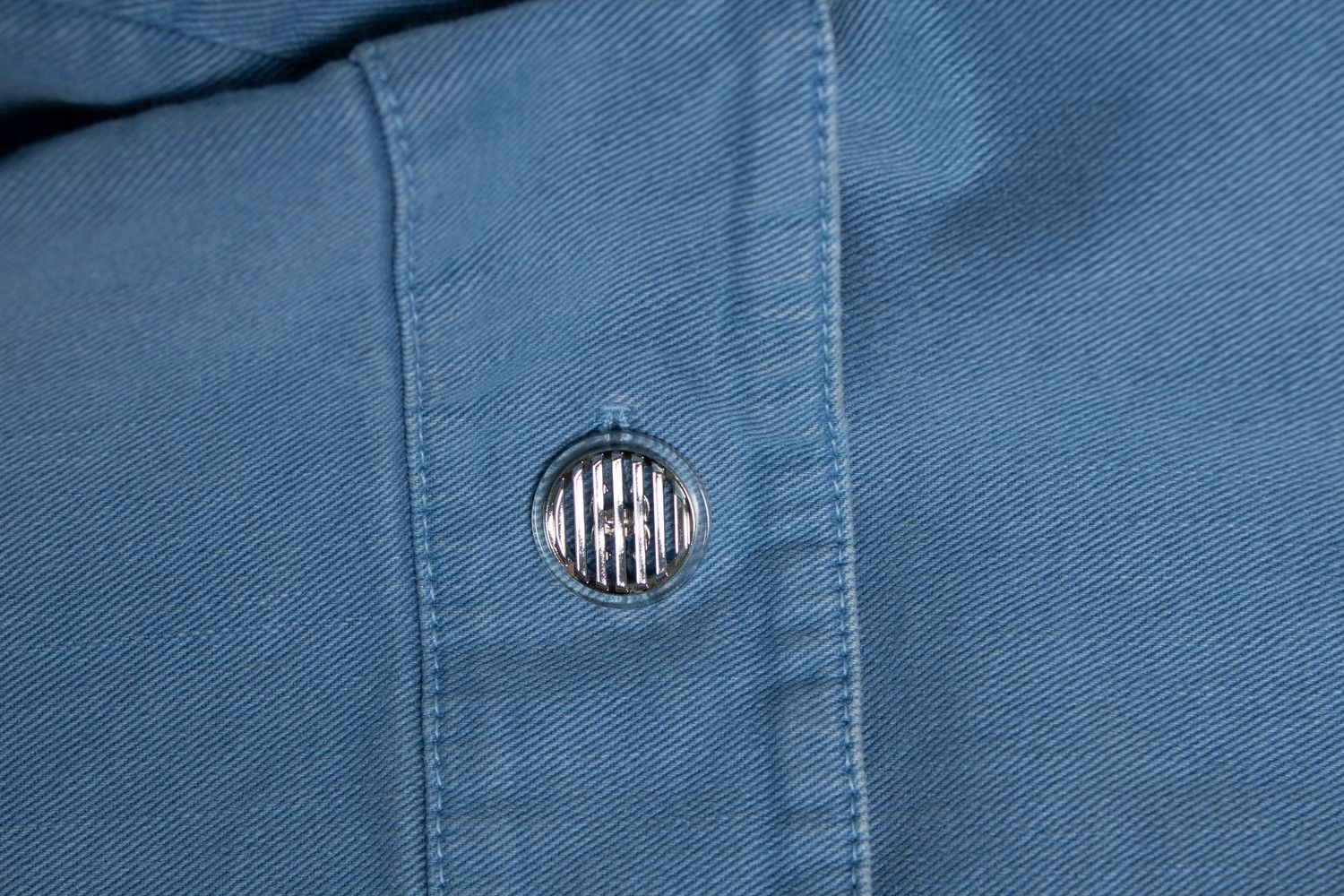 Chanel Chanel, 17S denim coat in blue Size S / US 4 / IT 40 - 6 Thumbnail