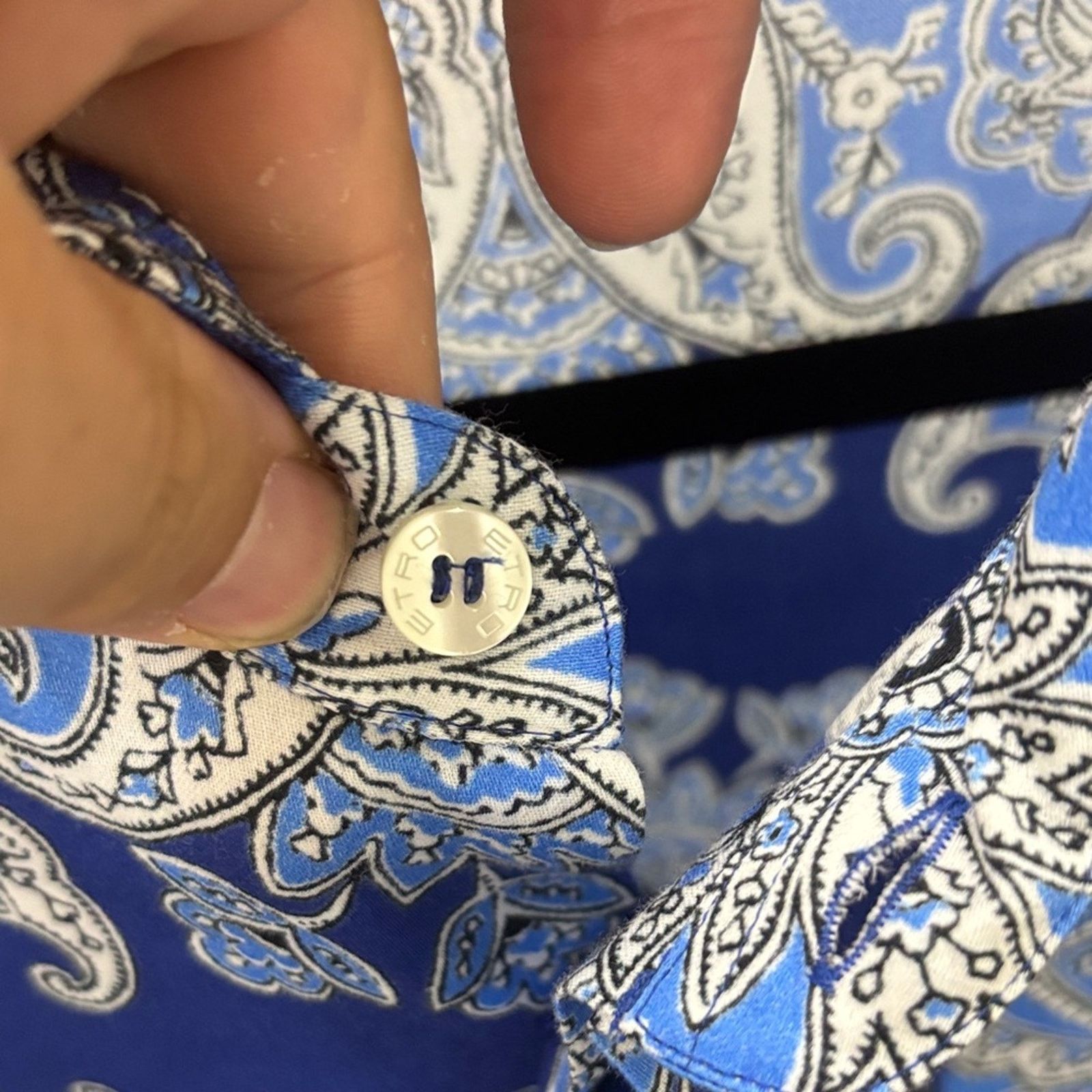 Etro NWT Etro Vibrant Blue and White Paisley Shirt Size L Size US L / EU 52-54 / 3 - 8 Thumbnail