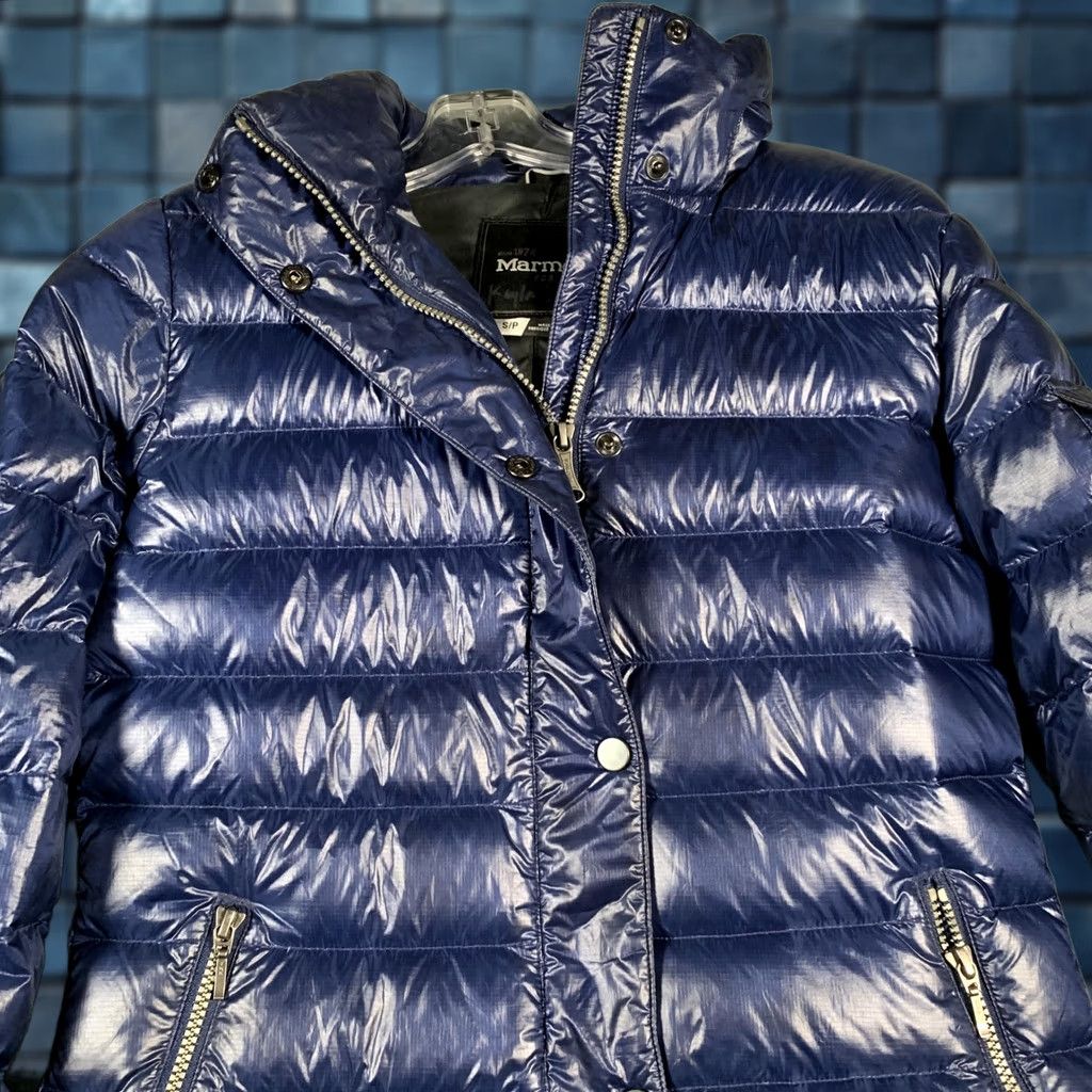 Marmot Marmot Jacket Womens Small Blue Hooded Down Puffer Quilted Nylon Fur Trim Size S / US 4 / IT 40 - 1 Thumbnail