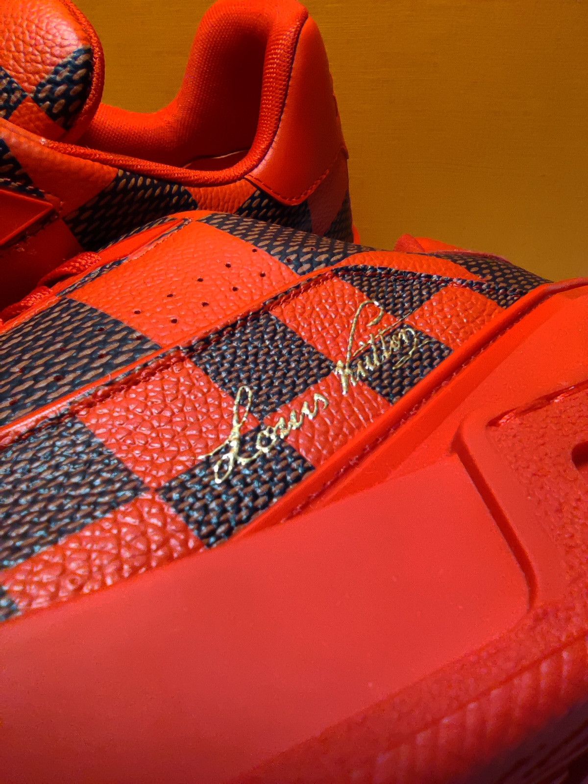 Louis Vuitton × Pharrell Louis Vuitton LV Trainer Damier Size US 10 / EU 43 - 5 Thumbnail