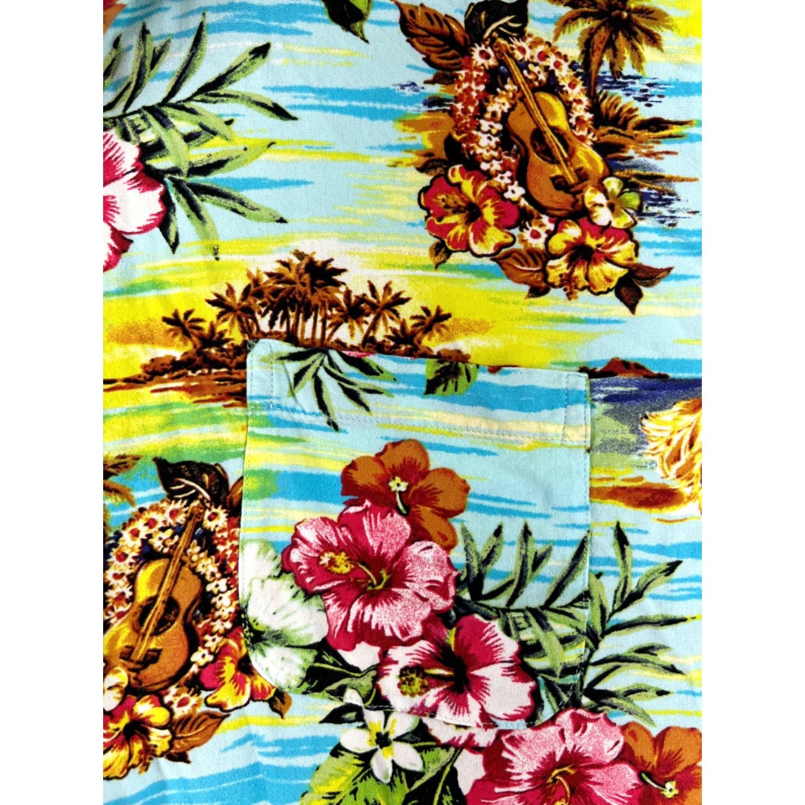 George VINTAGE George Shirt Adult Large Yellow Blue Floral Hula Island Print Button-Down Short Sleeve Rayon Hawaiian Men’s Shirt Size US L / EU 52-54 / 3 - 6 Thumbnail
